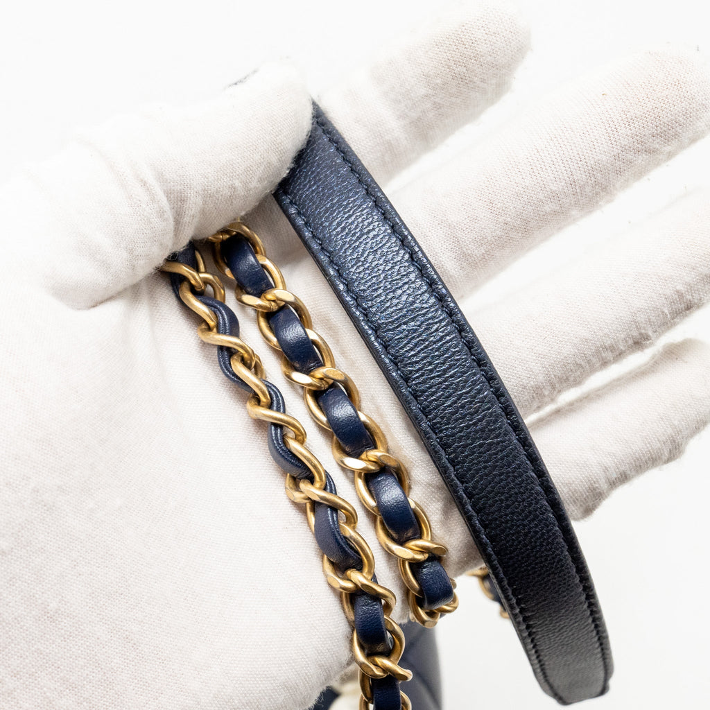CHANEL PEARL DECORATED QUILTED FLAP BAG LAMBSKIN NAVY GHW