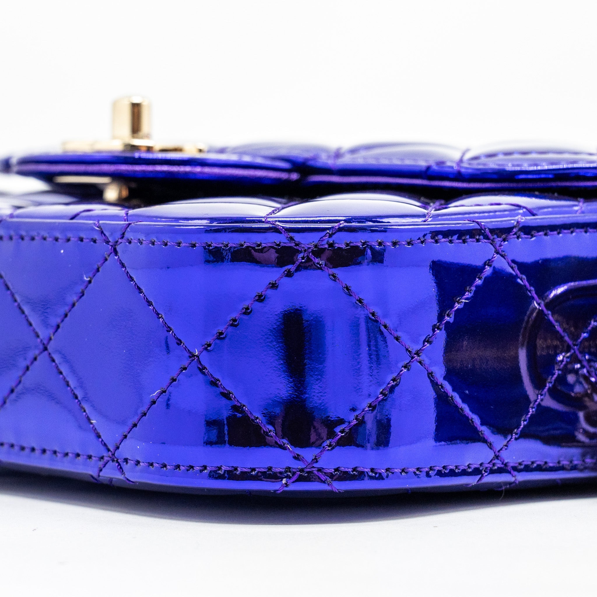 CHANEL 24C MINI FLAP BAG WITH STAR COIN PURSE PATENT/CALFSKIN METALLIC PURPLE LGHW (MICROCHIP)