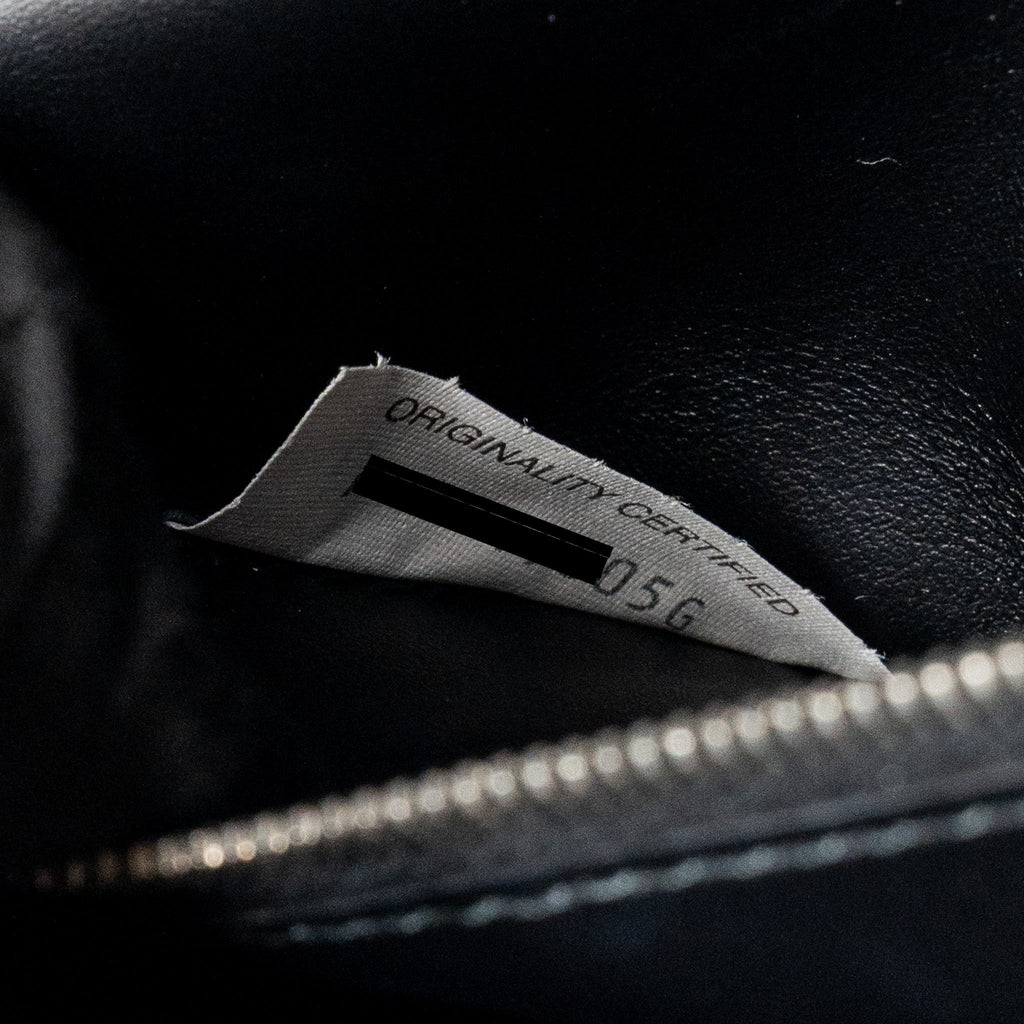 BOTTEGA VENETA SMALL CASSETTE LEATHER BLACK SHW