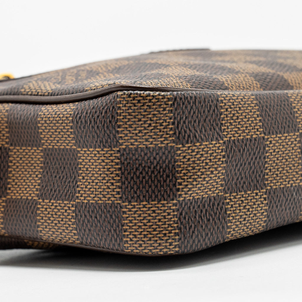LOUIS VUITTON POUCH DAMIER EBENE GHW