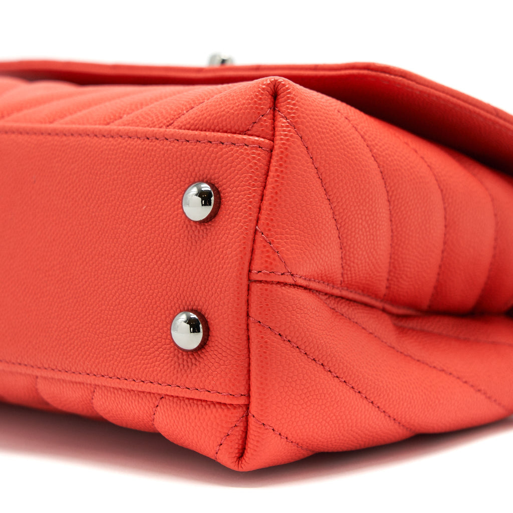CHANEL COCO HANDLE SMALL 24CM CHEVRON CORAL RED RUTHENIUM HARDWARE