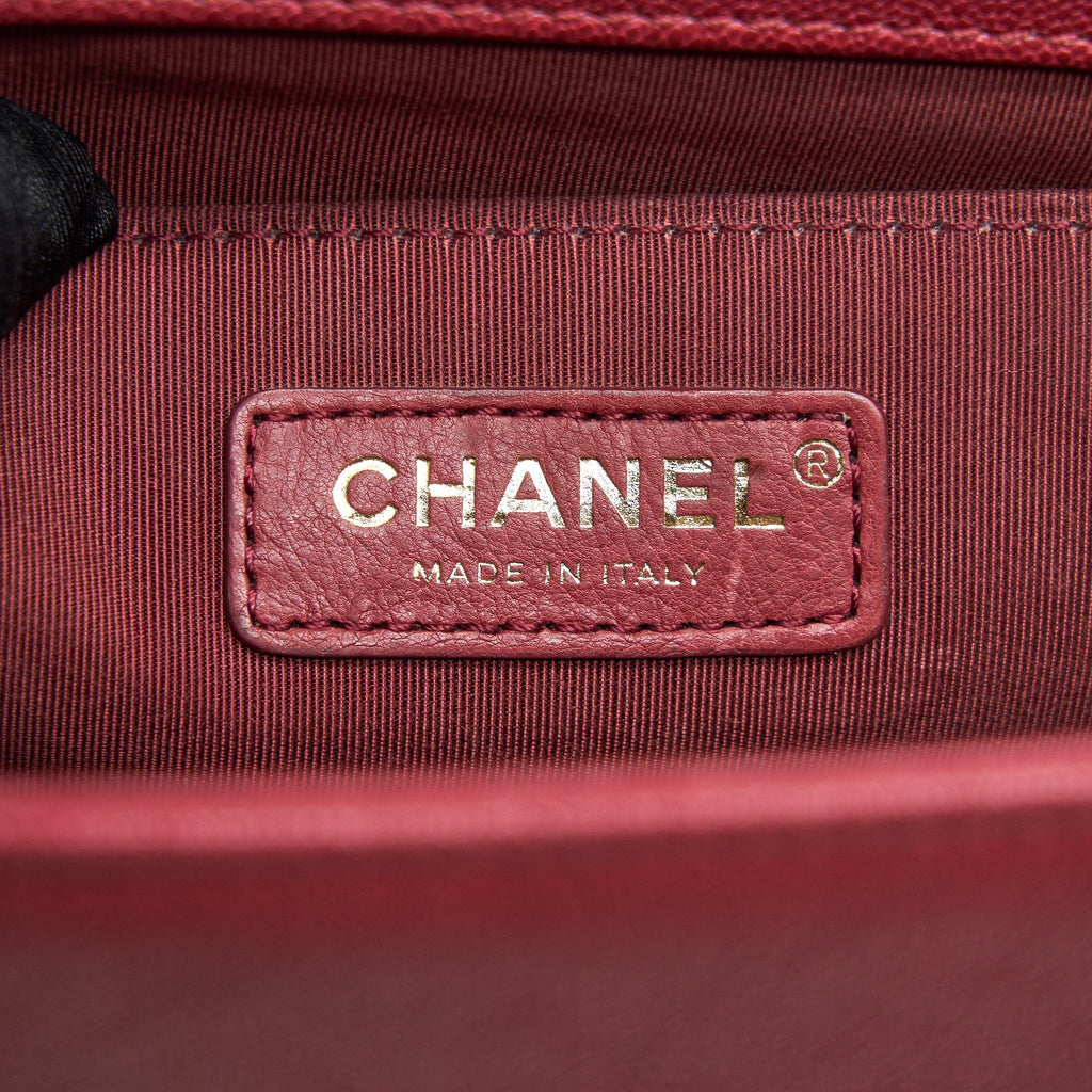 CHANEL MEDIUM BOY BAG CAVIAR RASPBERRY RED BRUSHED GHW