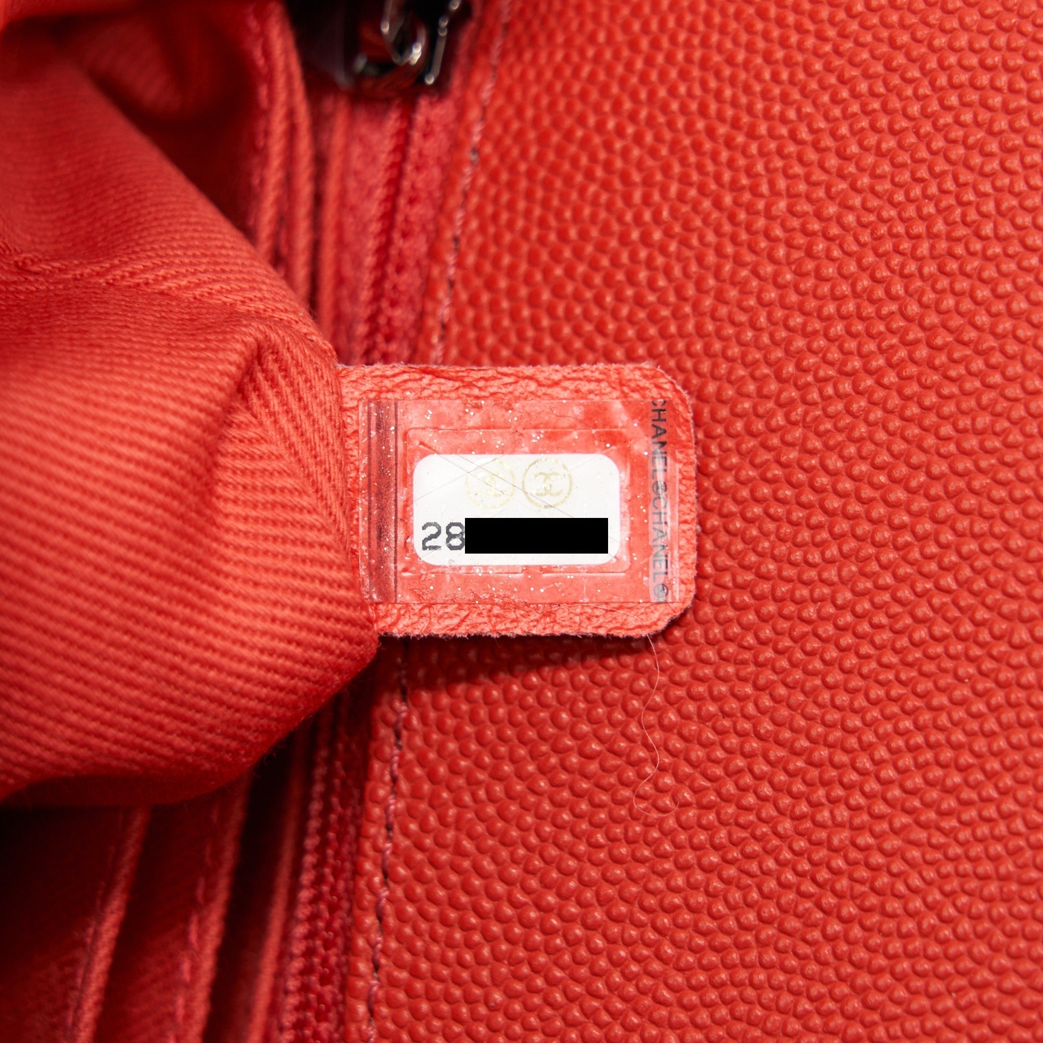 CHANEL COCO HANDLE SMALL 24CM CHEVRON CORAL RED RUTHENIUM HARDWARE