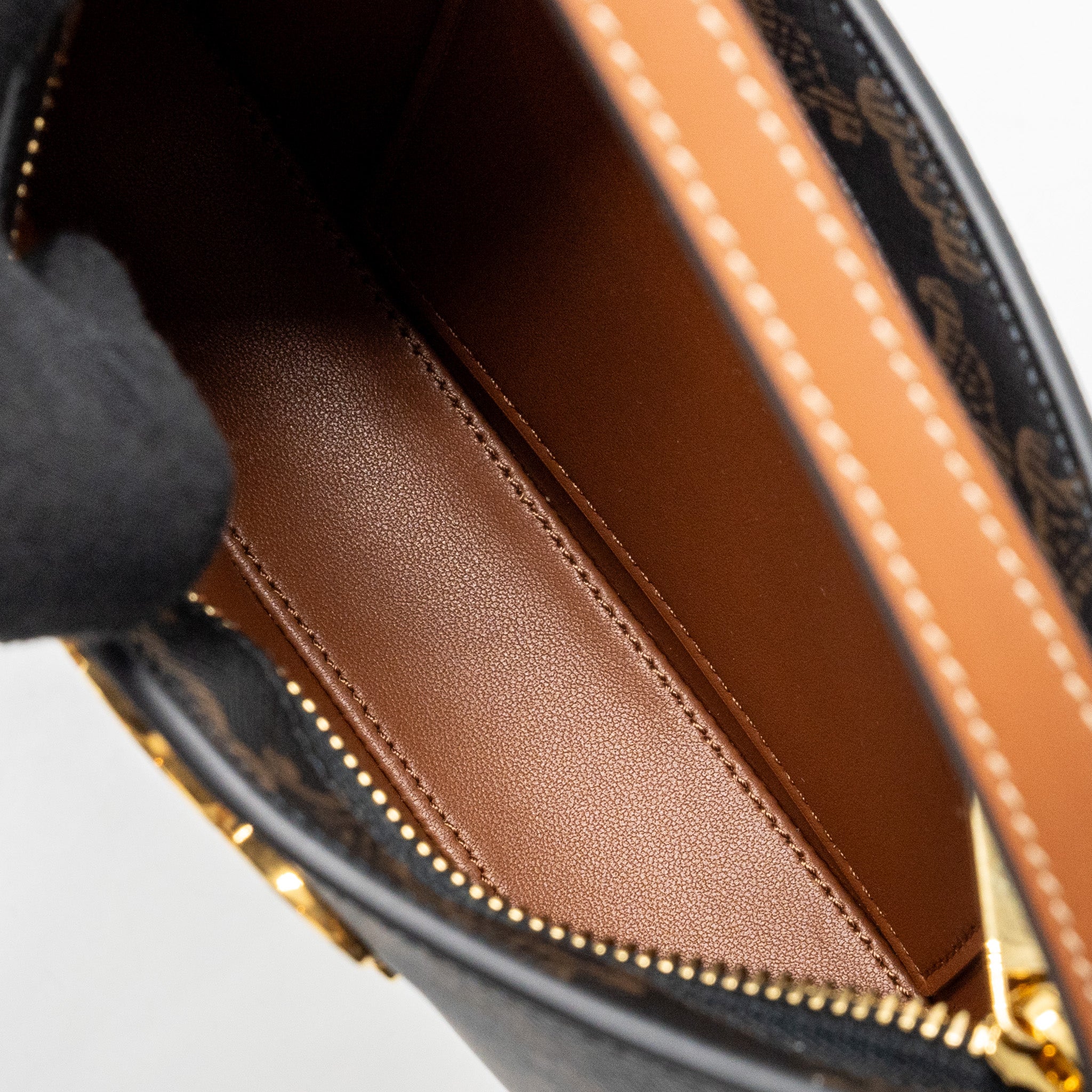CELINE MEDIUM TILLY BAG IN TRIOMPHE CANVAS / CALFSKIN TAN GHW