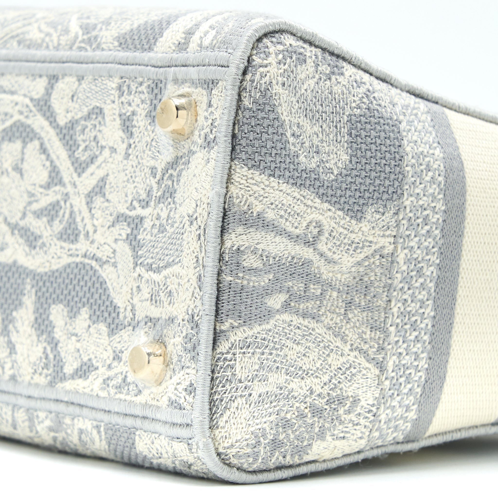 DIOR MEDIUM LADY DIOR BAG D-LITE BAG LIGHT GREY LGHW