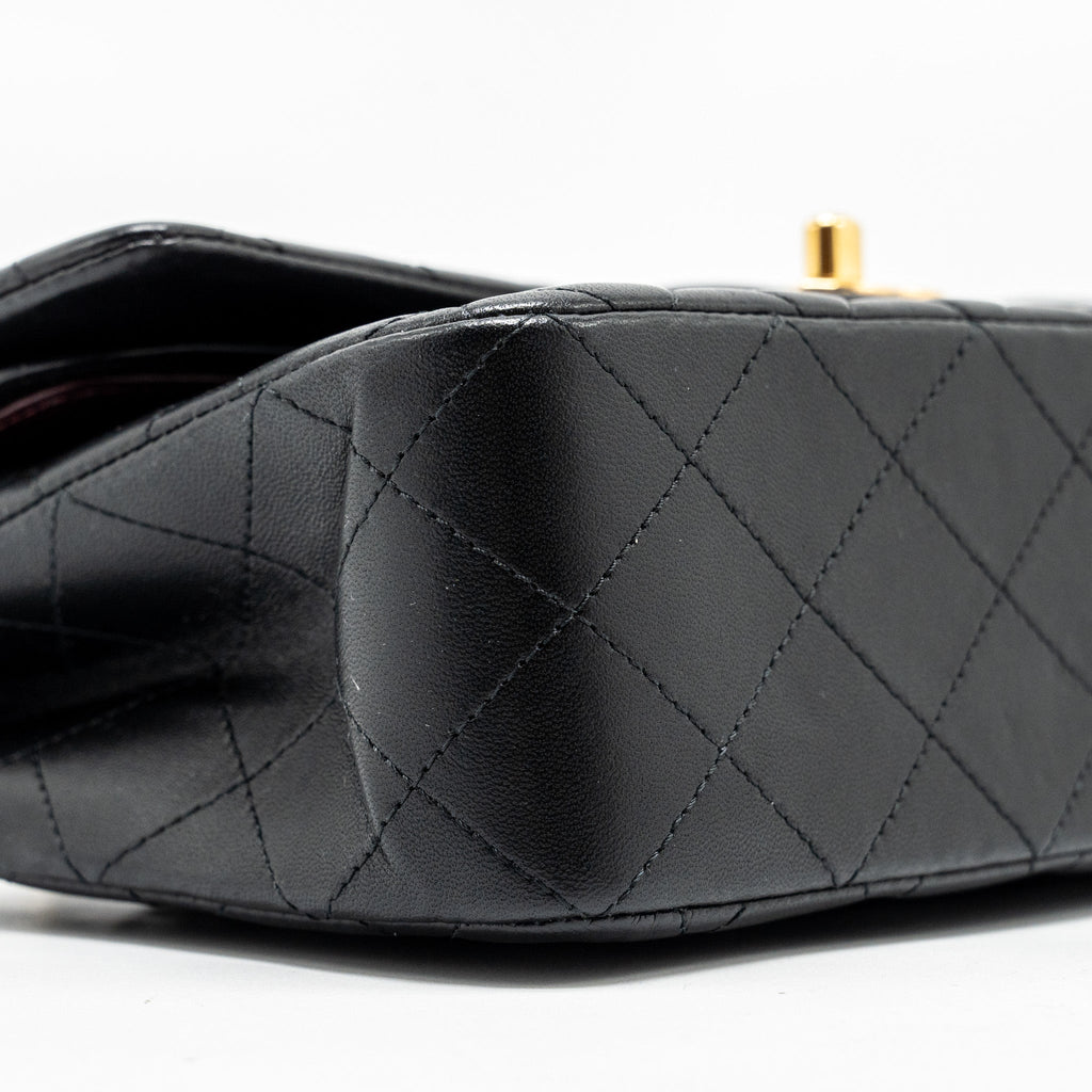 CHANEL SMALL CLASSIC DOUBLE FLAP BAG LAMBSKIN BLACK GHW