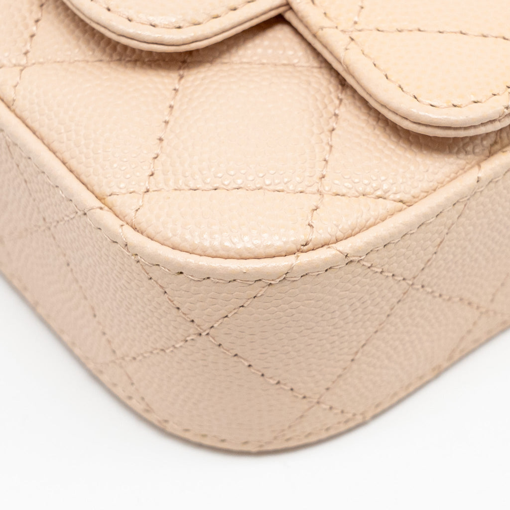 CHANEL MINI CLUTCH WITH CHAIN CAVIAR BEIGE LGHW