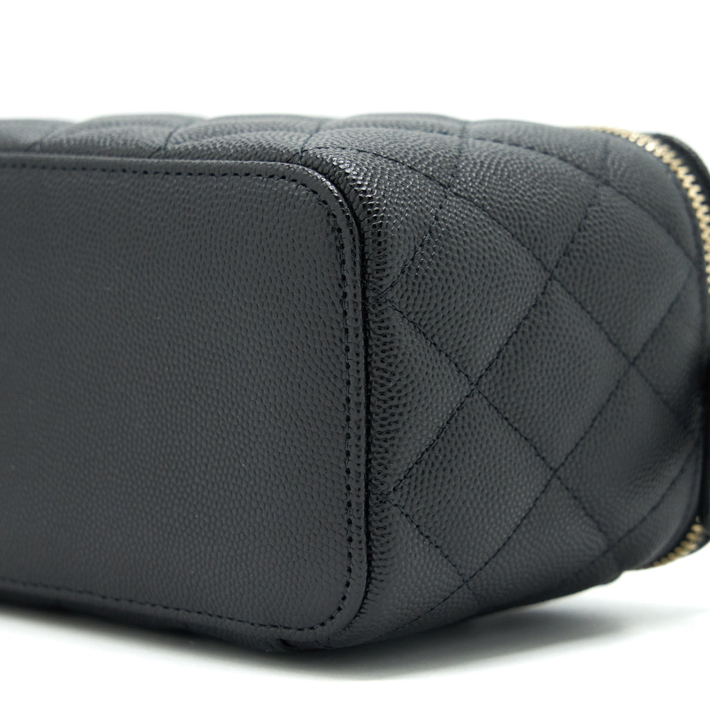 CHANEL 22C LONG VANITY WITH CHAIN CAVIAR BLACK LGHW
