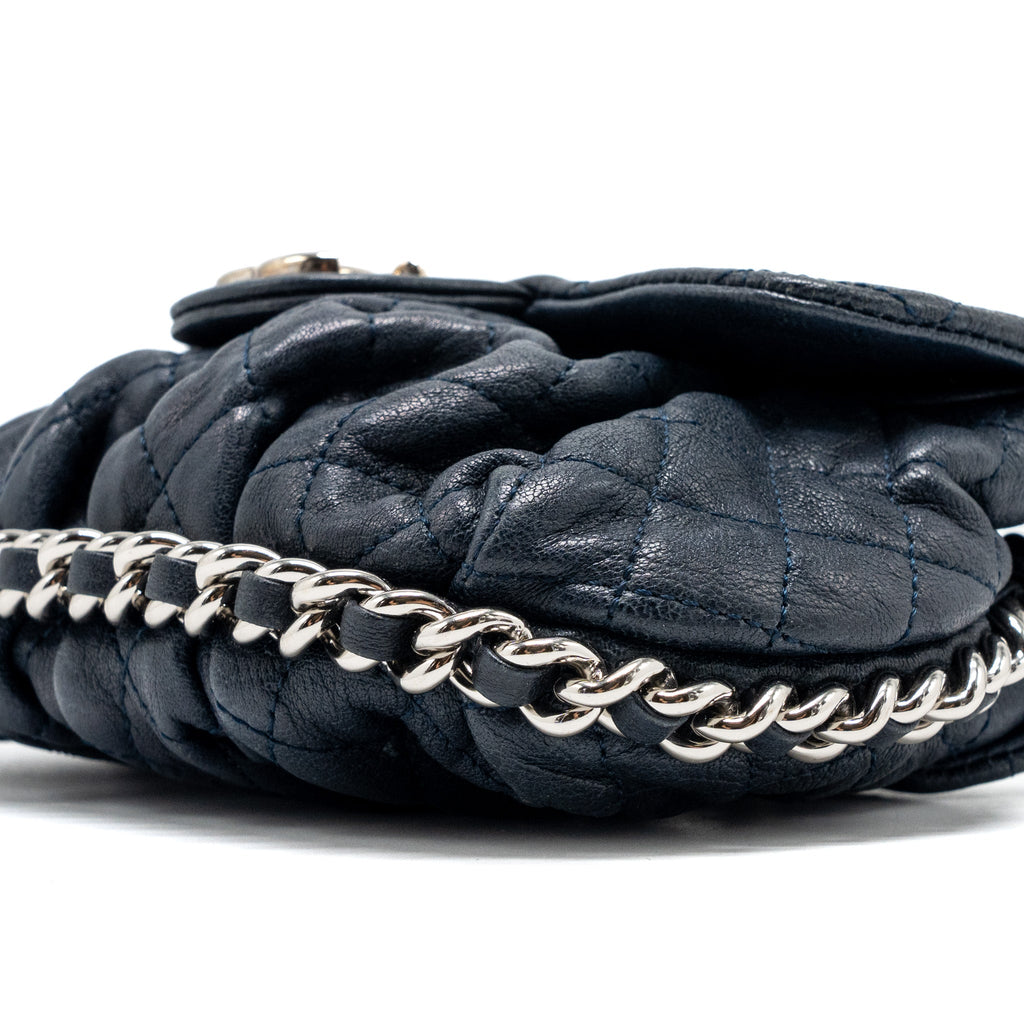 CHANEL MINI ROUND FLAP BAG WITH CHAIN AGED CALFSKIN NAVY SHW