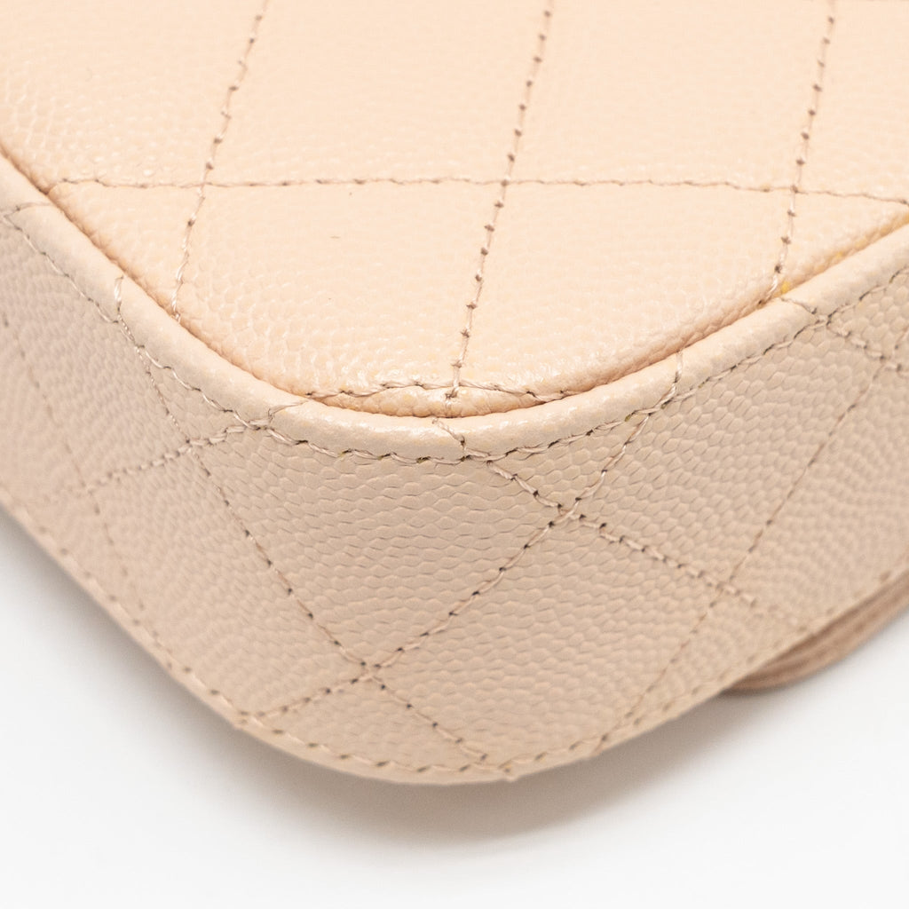CHANEL MINI CLUTCH WITH CHAIN CAVIAR BEIGE LGHW