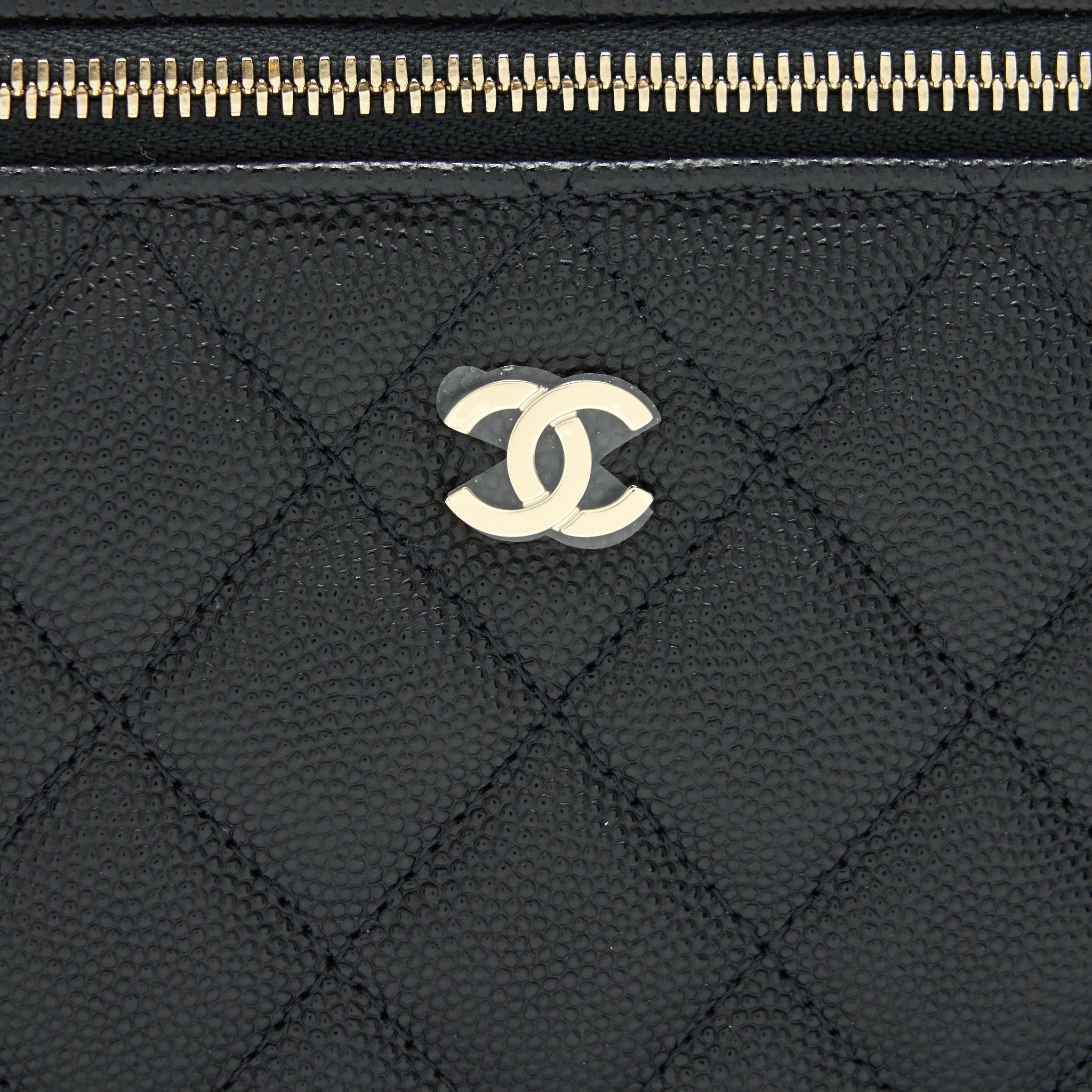 CHANEL SMALL LONG VANITY WITH CHAIN CAVIAR  BLACK LGHW
