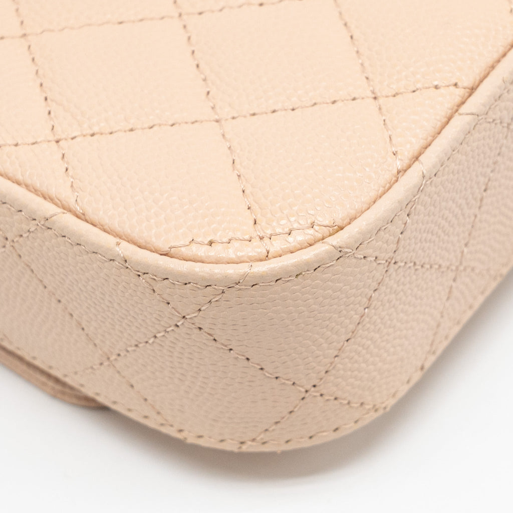 CHANEL MINI CLUTCH WITH CHAIN CAVIAR BEIGE LGHW