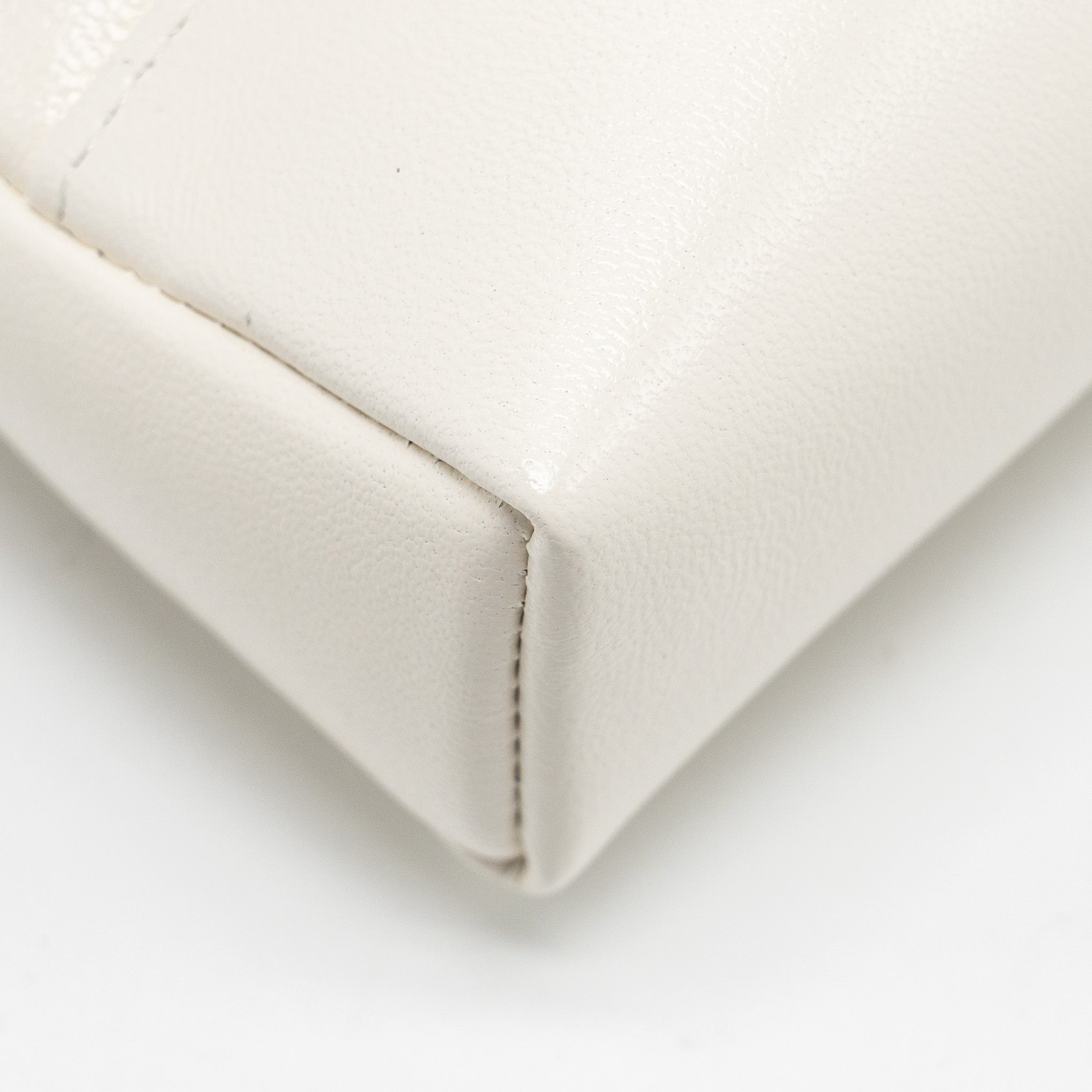 CHANEL MINI 31 CLUTCH WITH CHAIN SHINY CALFSKIN WHITE LGHW (MICROCHIP)