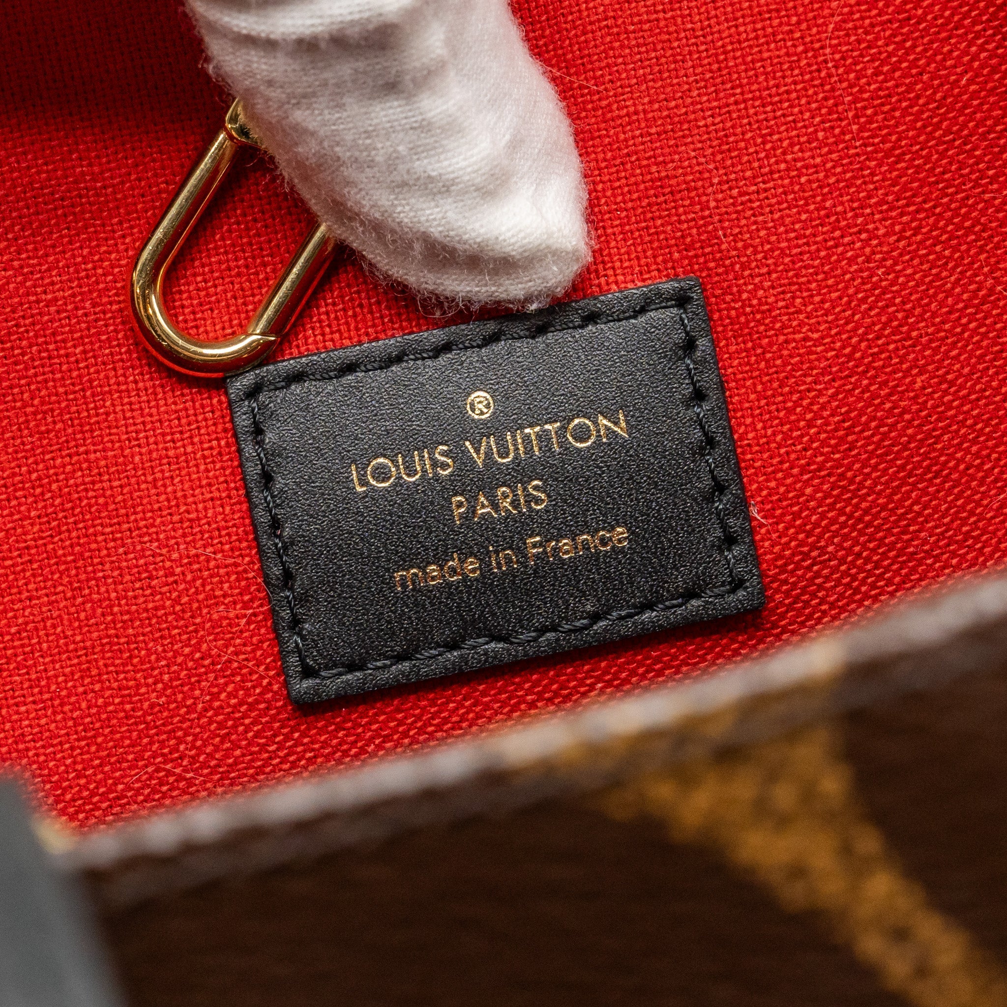 LOUIS VUITTON ONTHEGO MM MONOGRAM CANVAS GHW