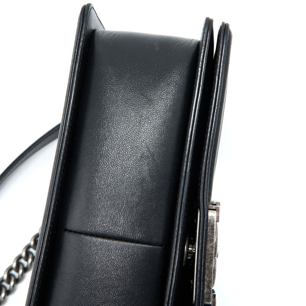 CHANEL MEDIUM BOY BAG LAMBSKIN BLACK RUTHENIUM SHW