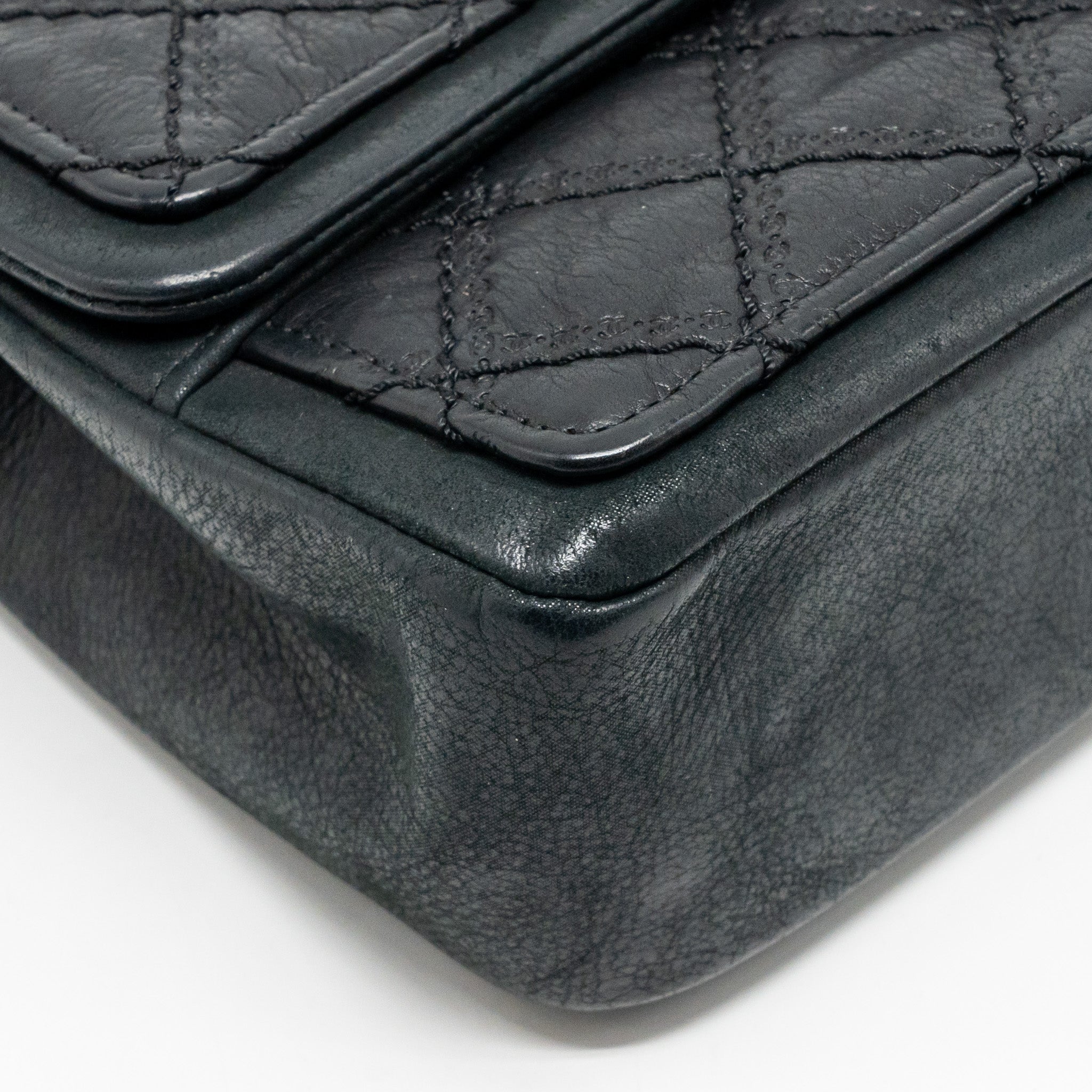 CHANEL QUILTED FLAP BAG CALFSKIN DARK BLUE GHW