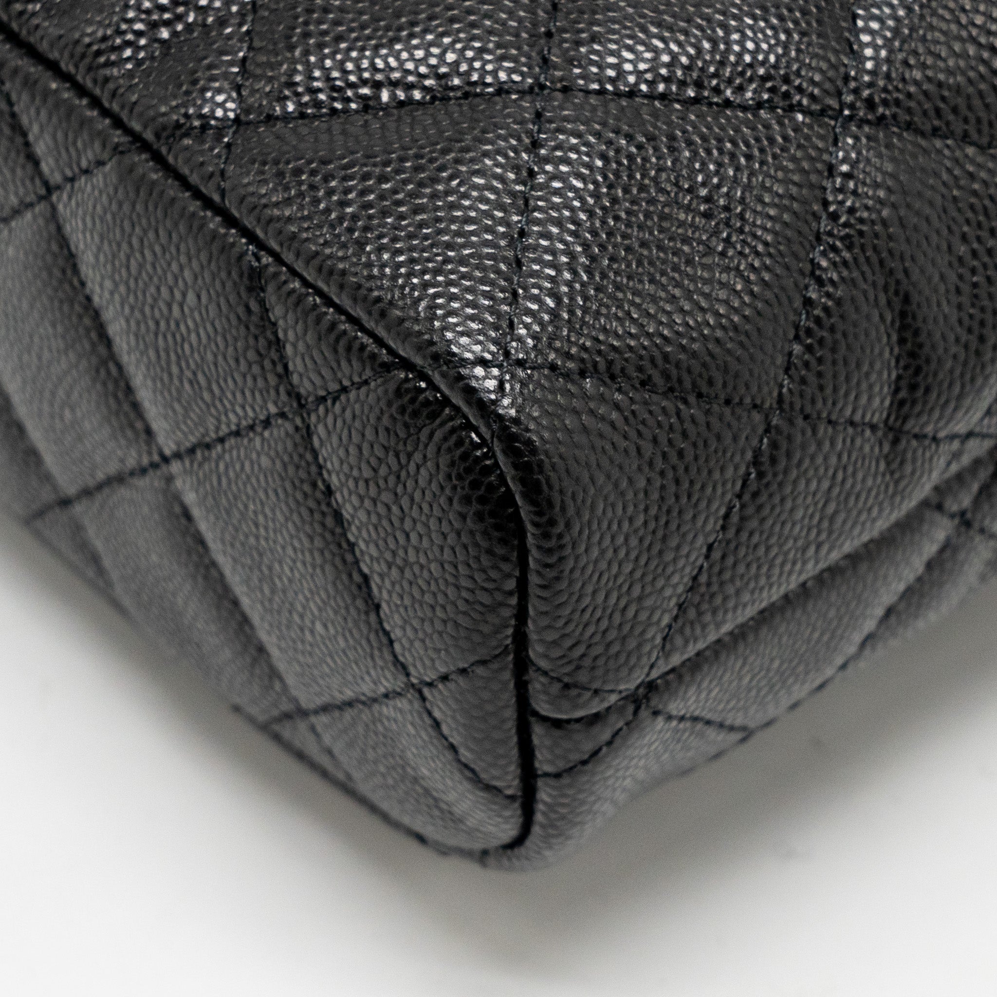 CHANEL QUILTED HOBO BAG CAVIAR BLACK GHW (MICROCHIP)