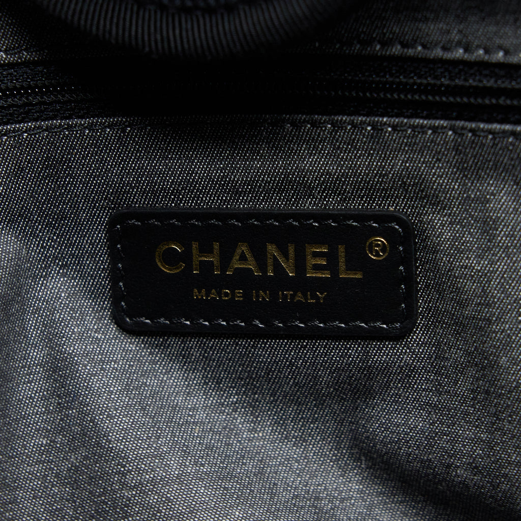 CHANEL BLACK RAFFIA DEAUVILLE TOTE BAG GHW
