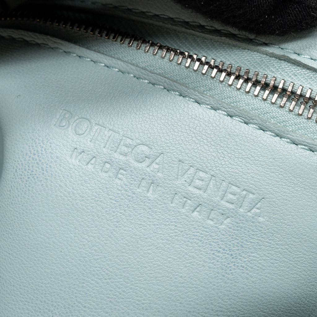 BOTTEGA VENETA CLASSIC CASSETTE BAG LAMBSKIN LIGHT BLUE SHW