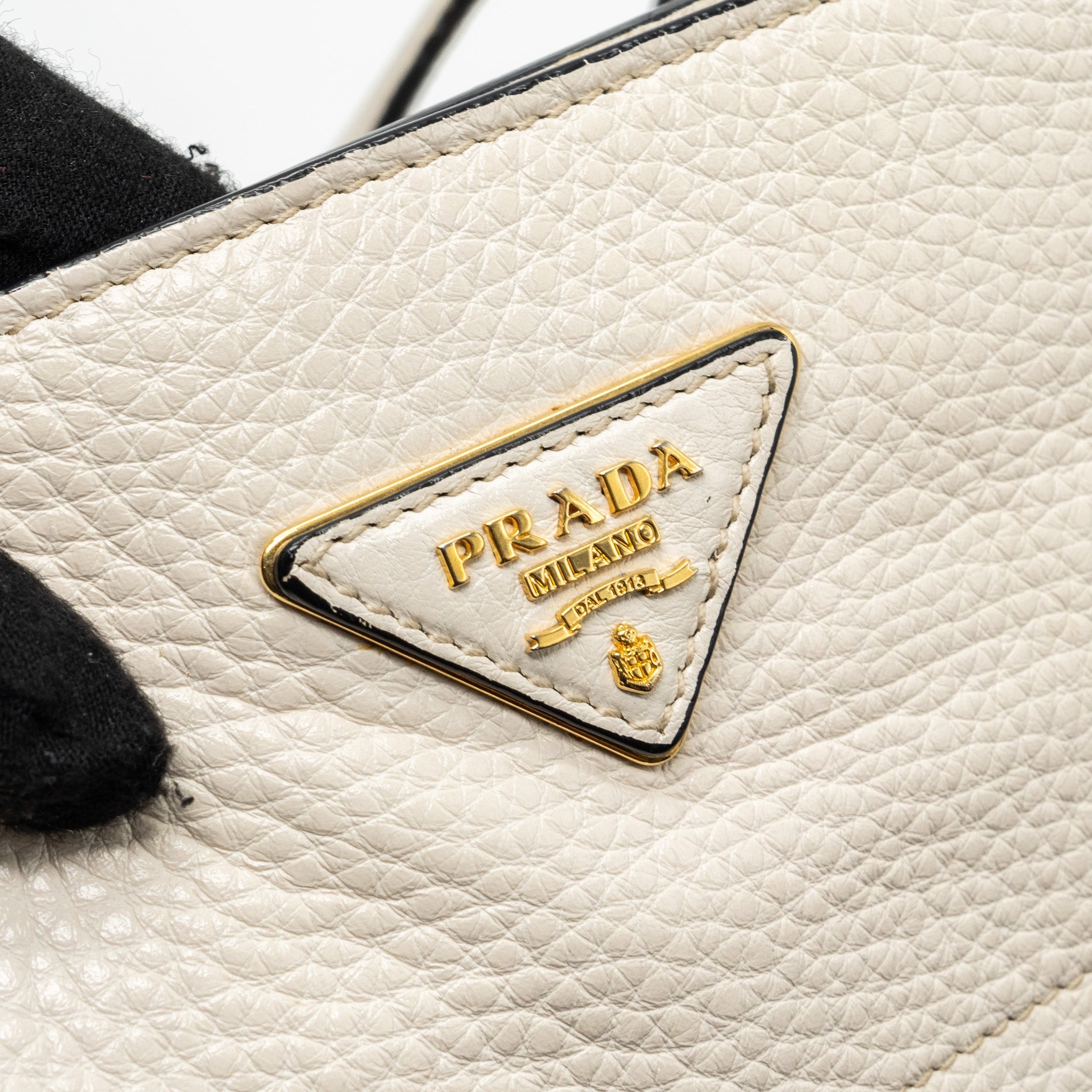 PRADA TOTE BAG CALFSKIN WHITE GHW