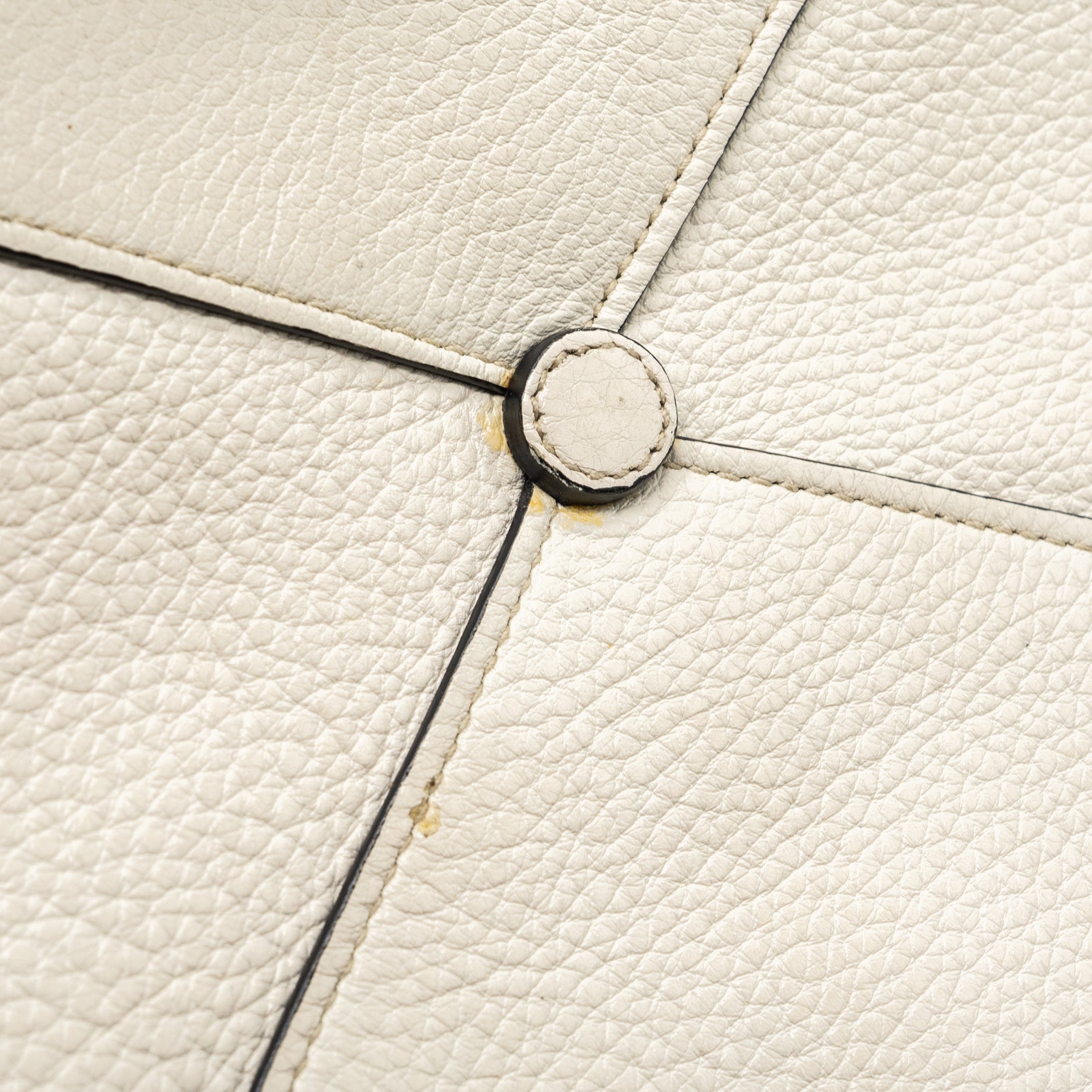 PRADA TOTE BAG CALFSKIN WHITE GHW