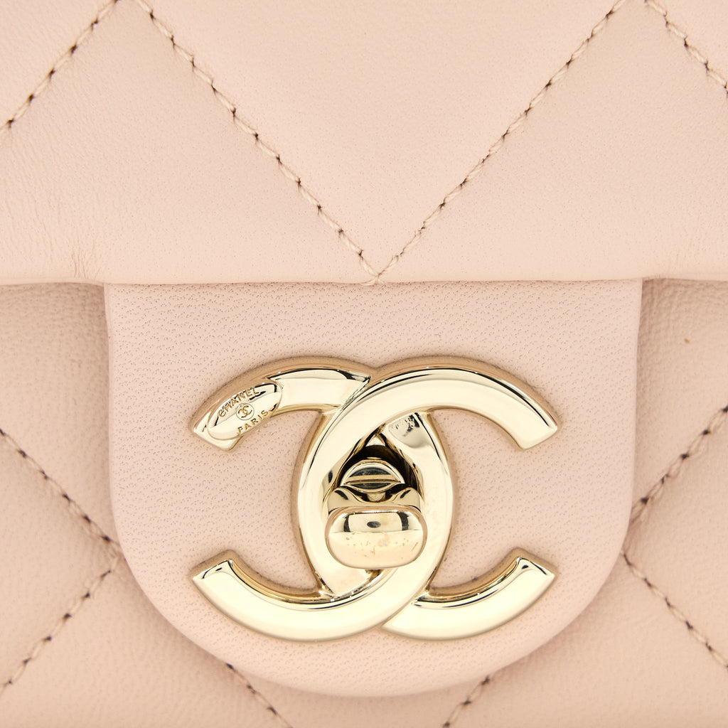CHANEL 22C RECTANGULAR FLAP BAG WITH GIANT TOP HANDLE LAMBSKIN PINK LGHW(MICROCHIP)