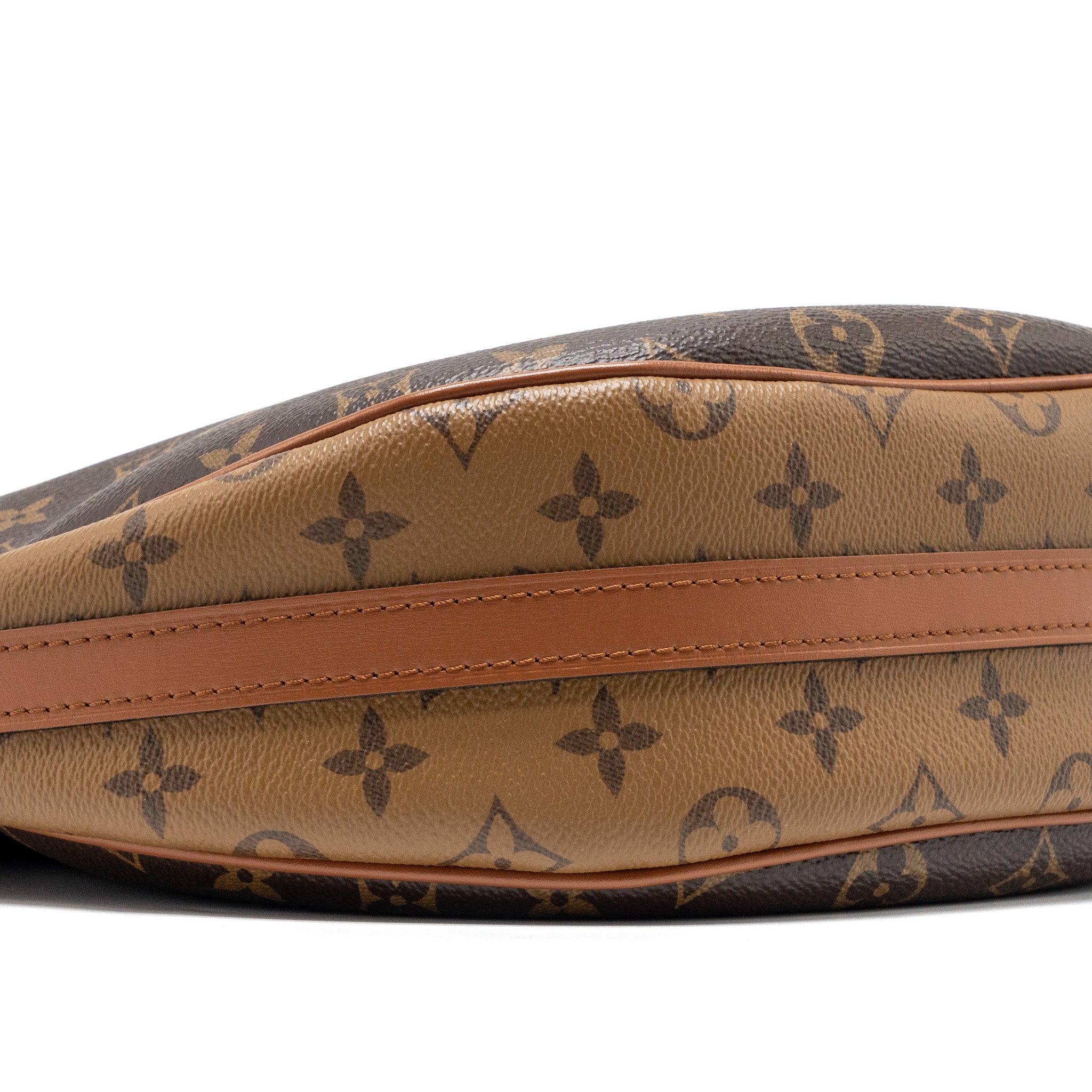 LOUIS VUITTON LOOP HOBO BAG MONOGRAM CANVAS GHW