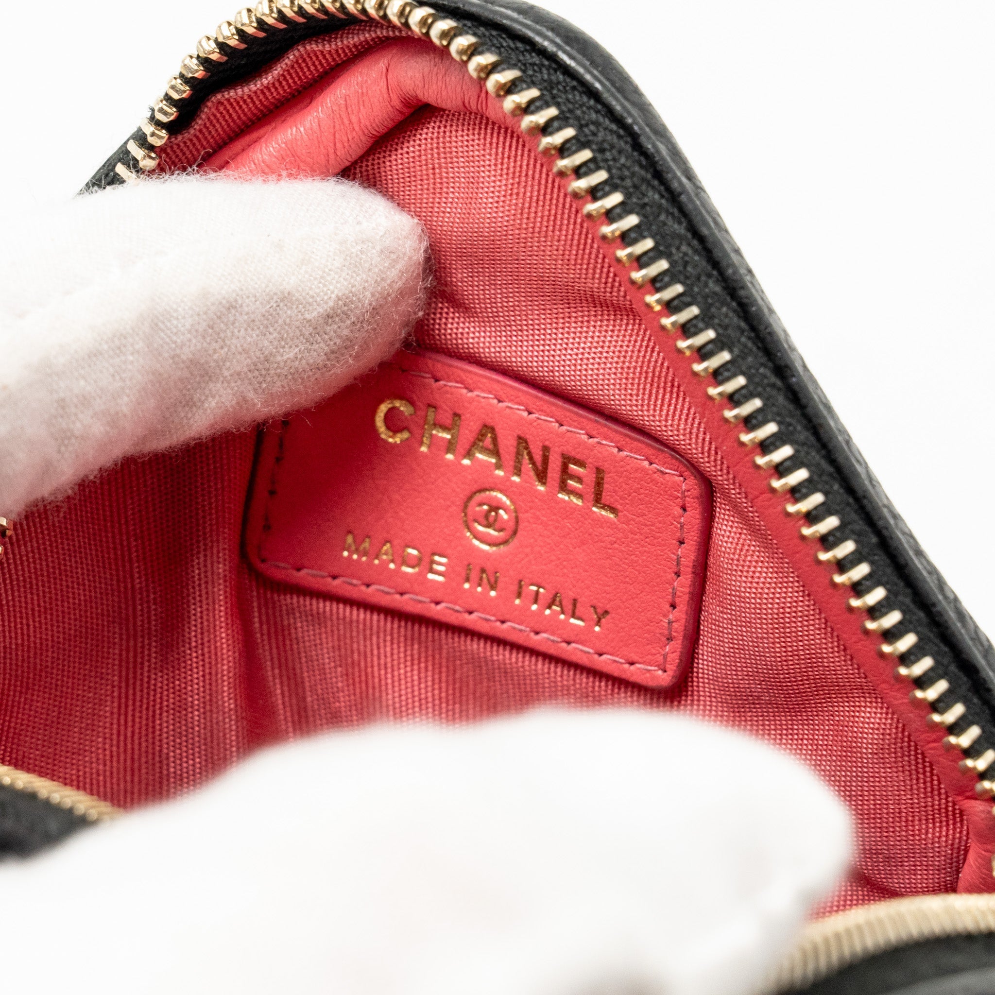 CHANEL QUILTED DIAMOND ZIPPER COIN PURSE CAVIAR BLACK GHW