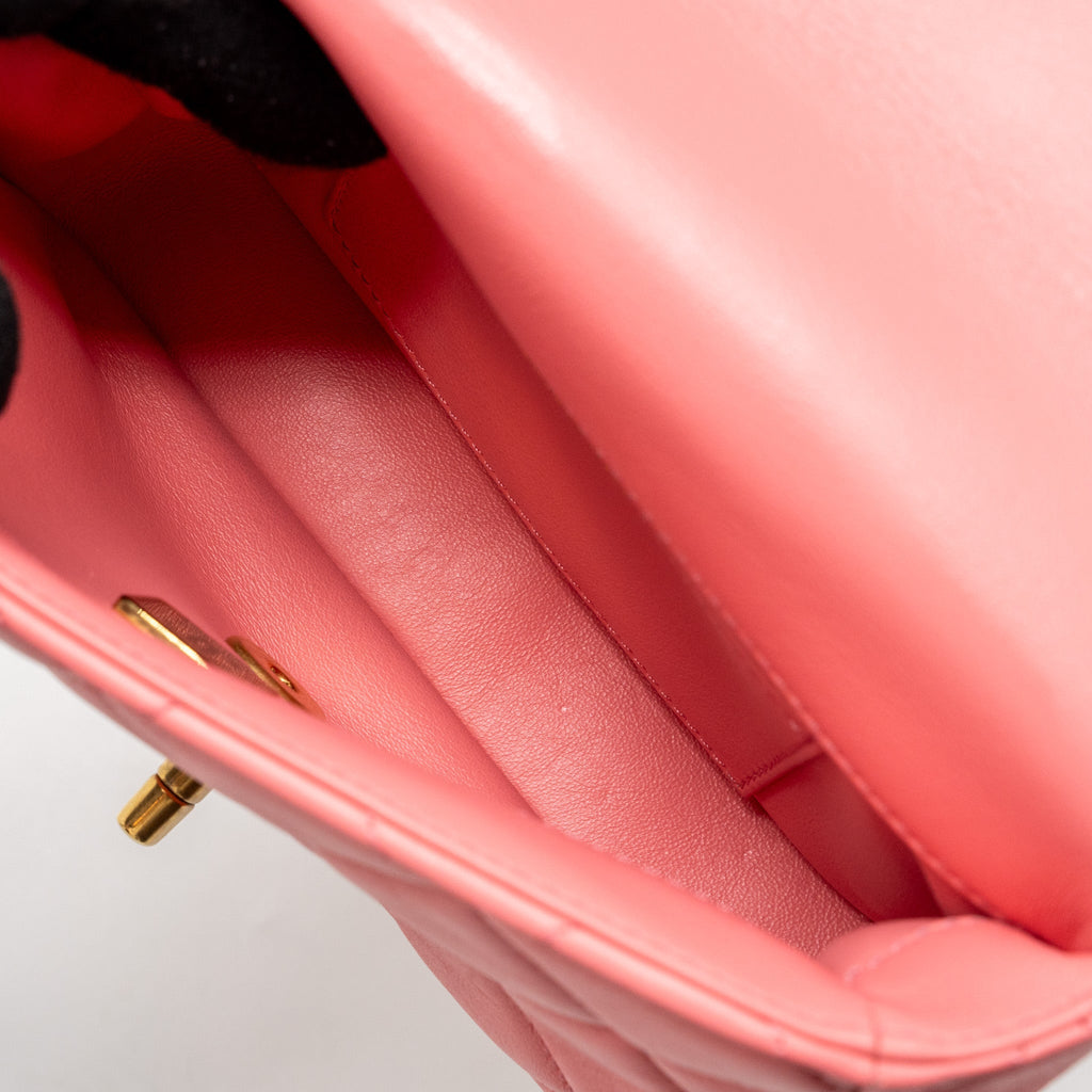 CHANEL 22P MINI SQUARE FLAP BAG LAMBSKIN PINK ENAMEL/GOLD HARDWARE(MICROCHIP)