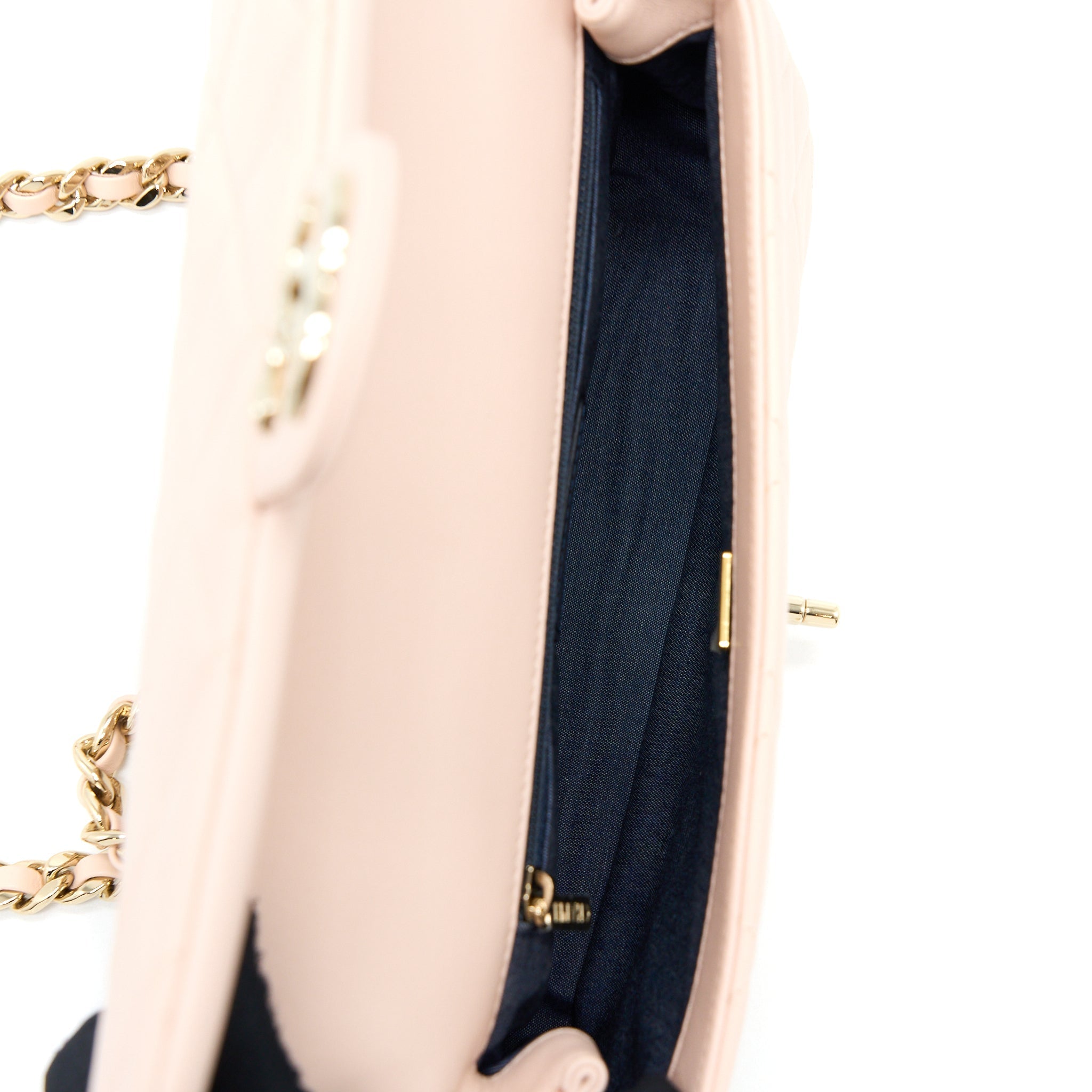 CHANEL 22C RECTANGULAR FLAP BAG WITH GIANT TOP HANDLE LAMBSKIN PINK LGHW(MICROCHIP)
