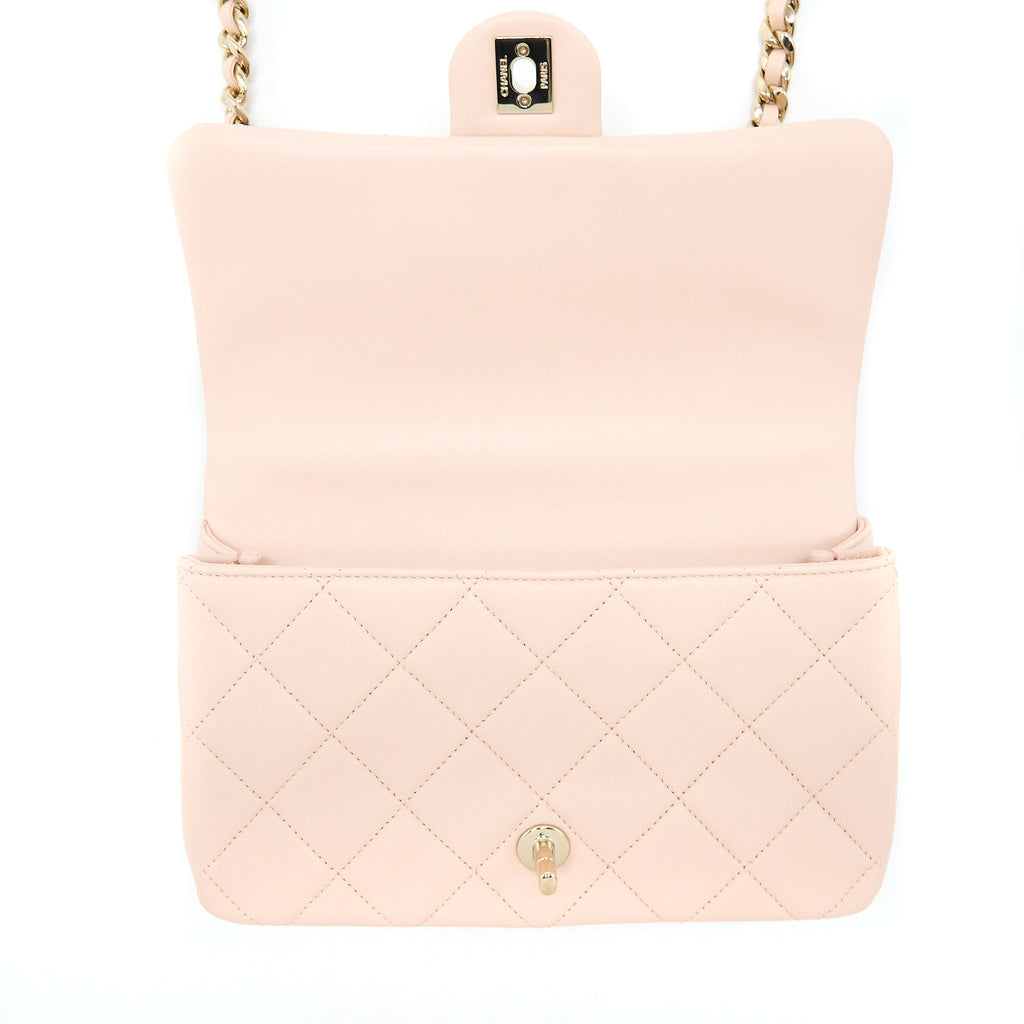 CHANEL 22C RECTANGULAR FLAP BAG WITH GIANT TOP HANDLE LAMBSKIN PINK LGHW(MICROCHIP)
