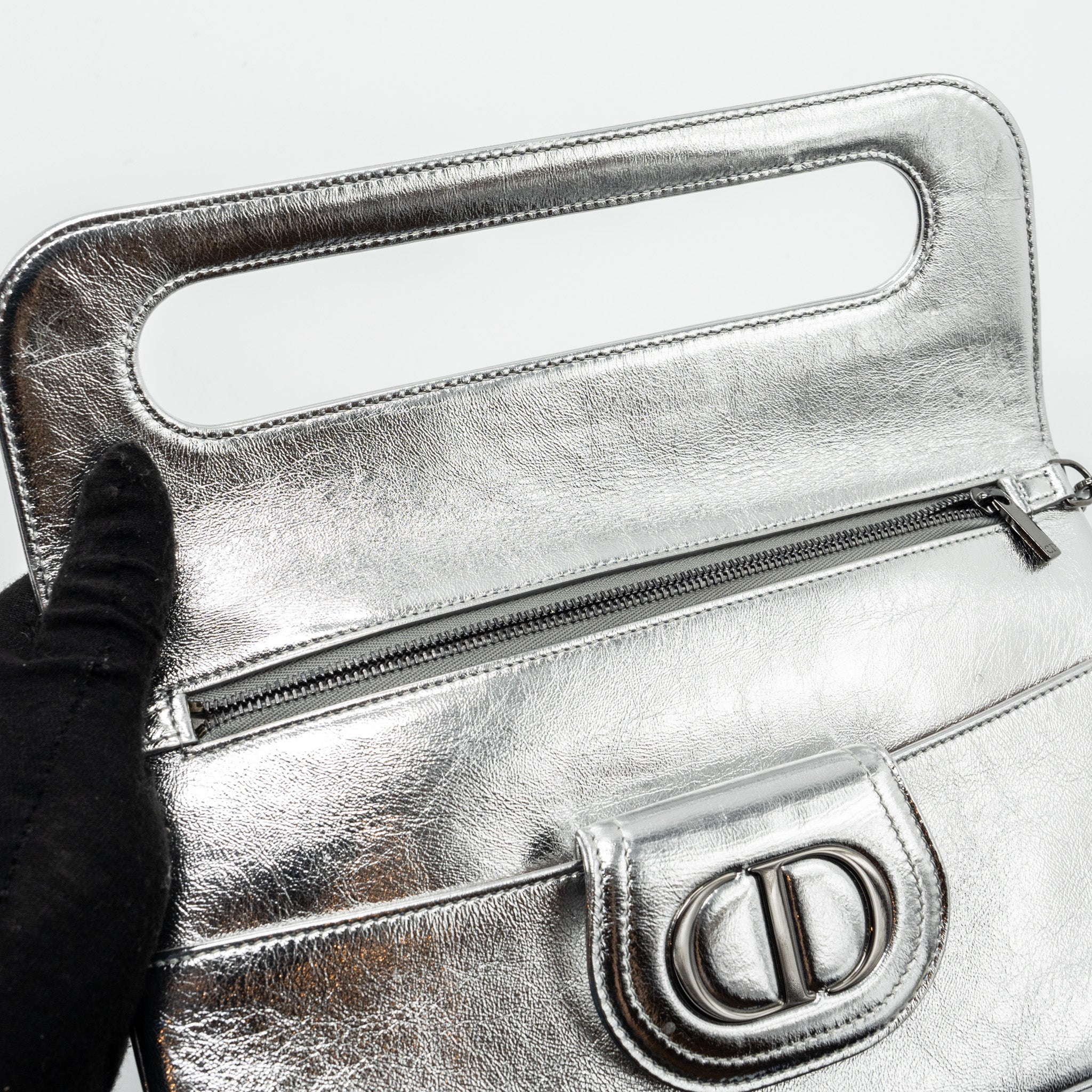 DIOR DIORDOUBLE CLUTCH WITH CHAINS CALFSKIN ARGENT BLACK HARDWARE