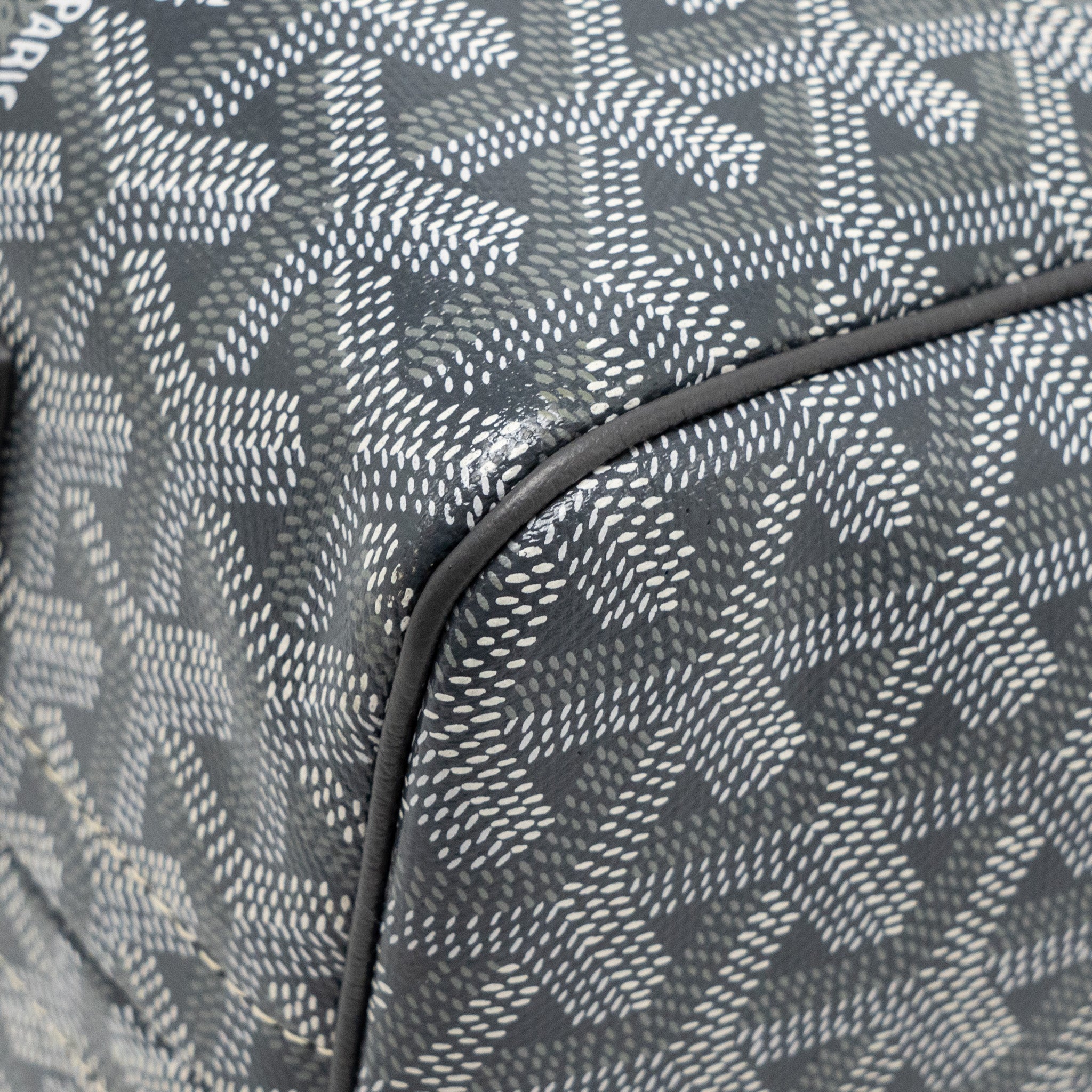 GOYARD ROUETTE SOUPLE PM BAG GOYARDLINE CANVAS / CALFSKIN GREY SHW