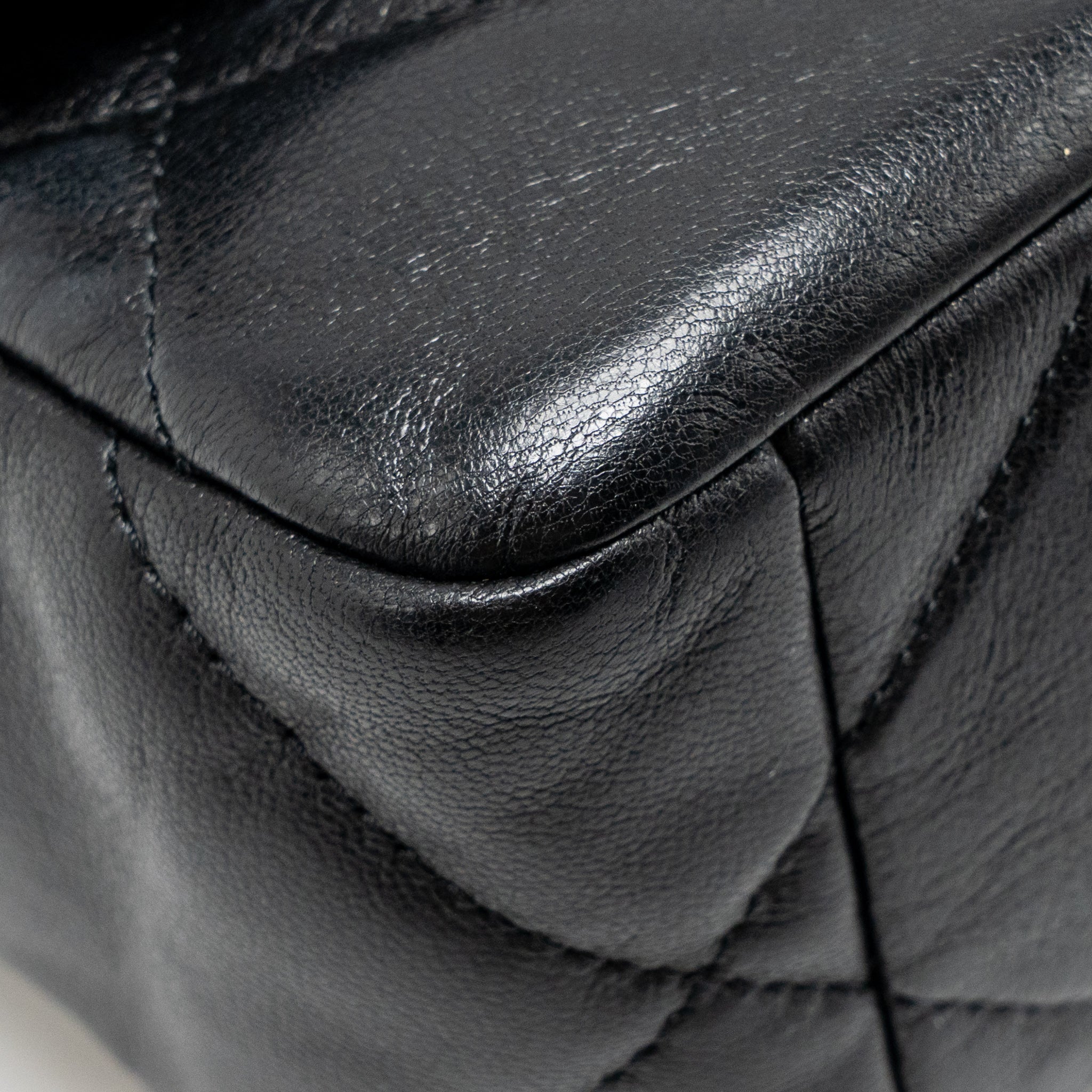 CHANEL SMALL 19 BAG GOATSKIN BLACK MULTICOLOUR HARDWARE