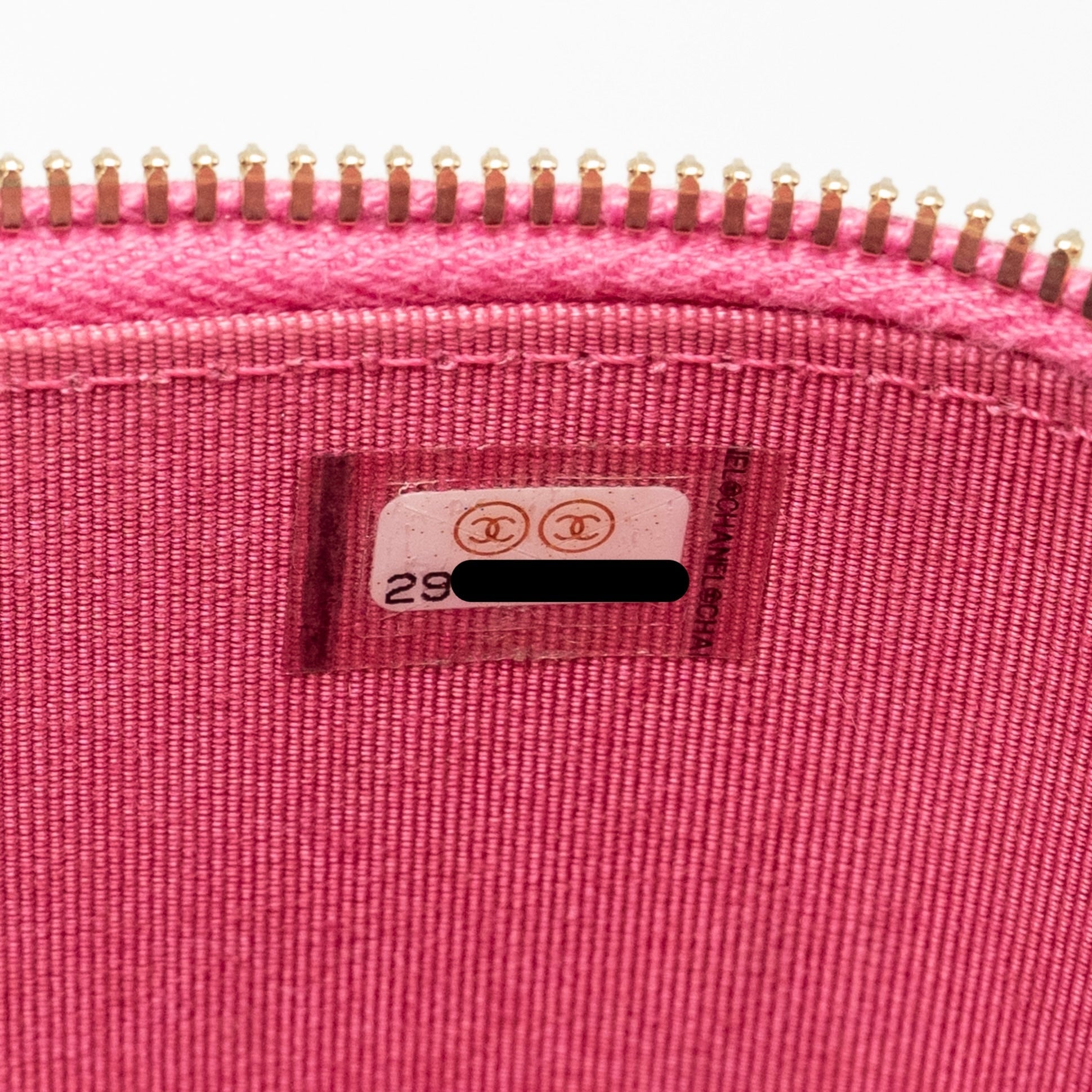 CHANEL LONG VANITY CASE WITH CHAIN CAVIAR HOT PINK LGHW
