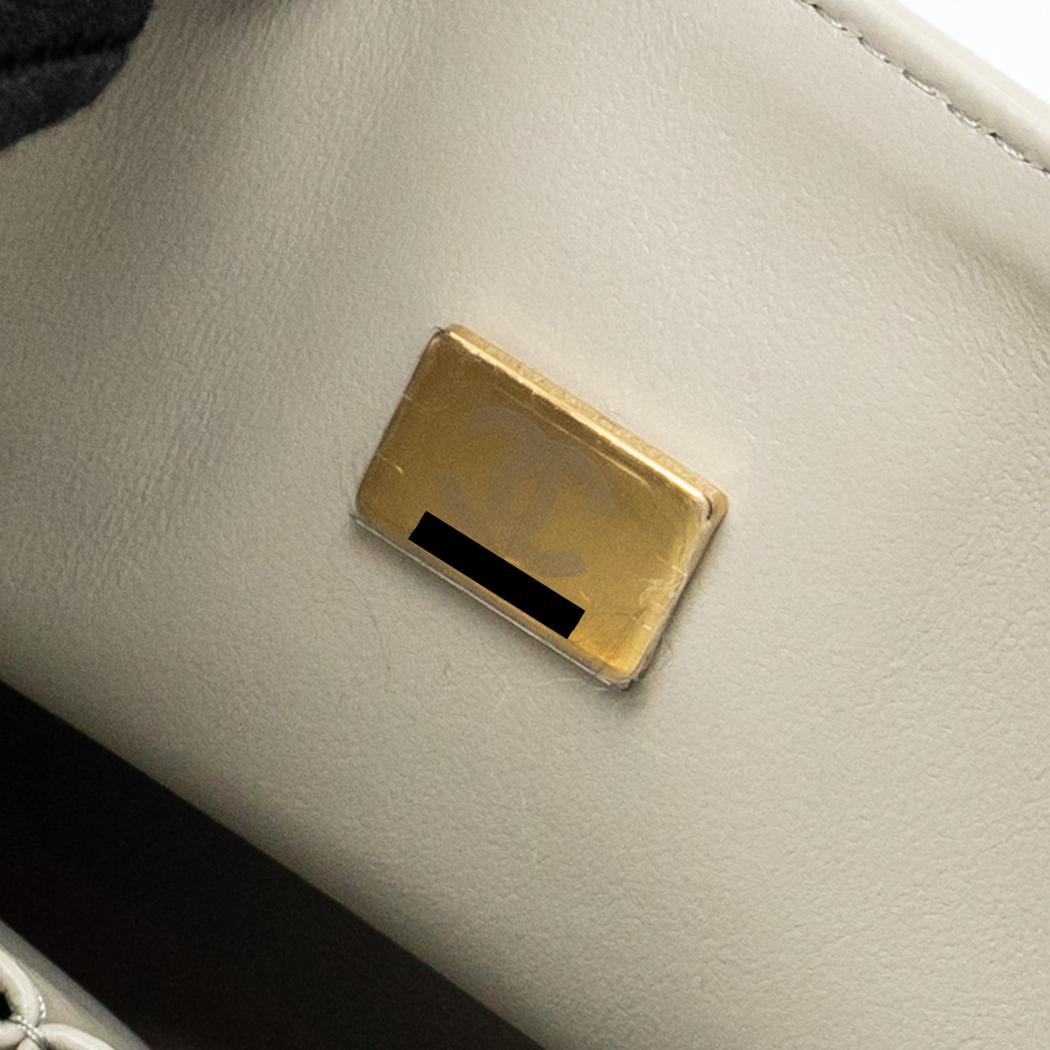 CHANEL MEDIUM CLASSIC DOUBLE FLAP BAG LAMBSKIN LIGHT GREY LGHW (MICROCHIP)