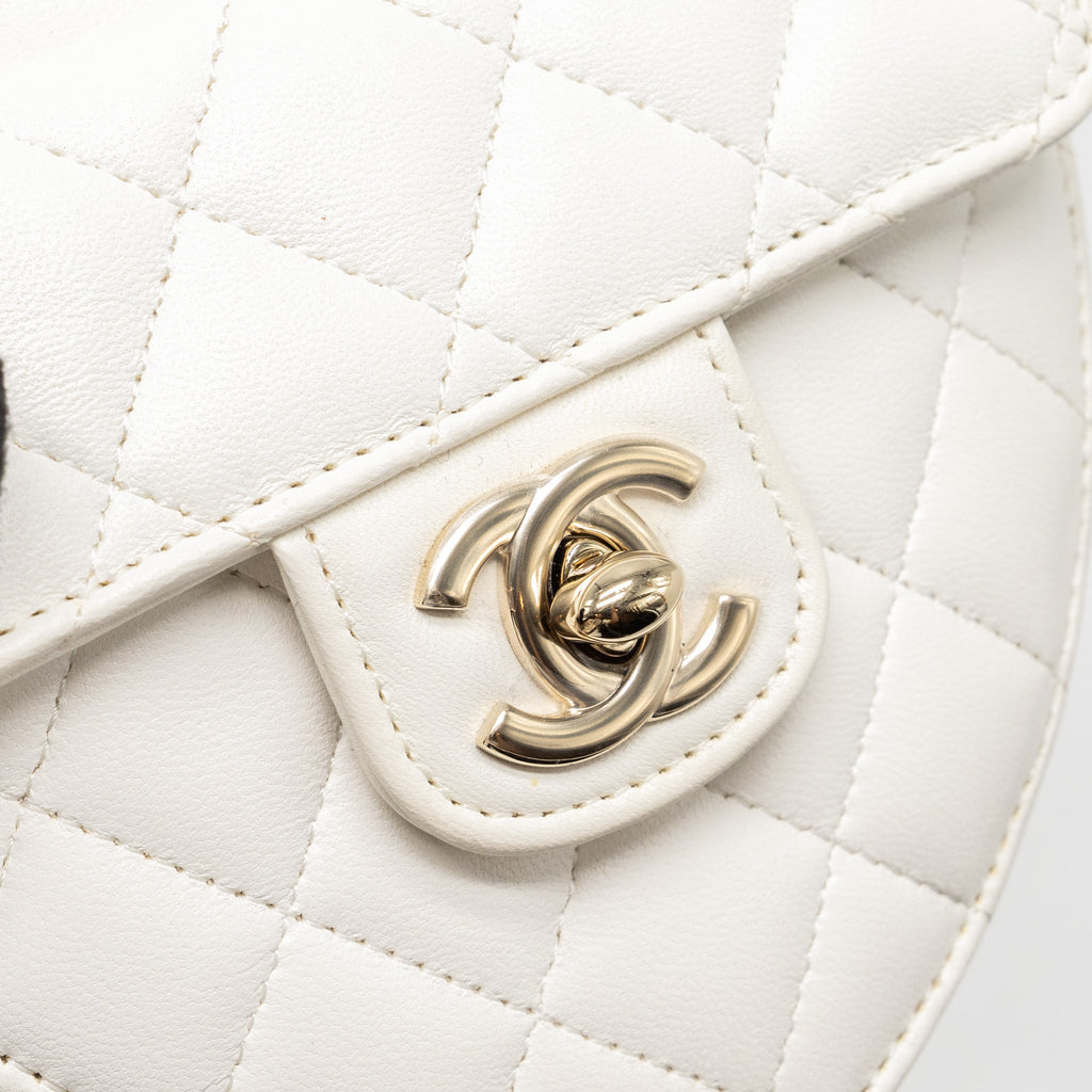 CHANEL 22S SMALL HEART BAG LAMBSKIN WHITE LGHW