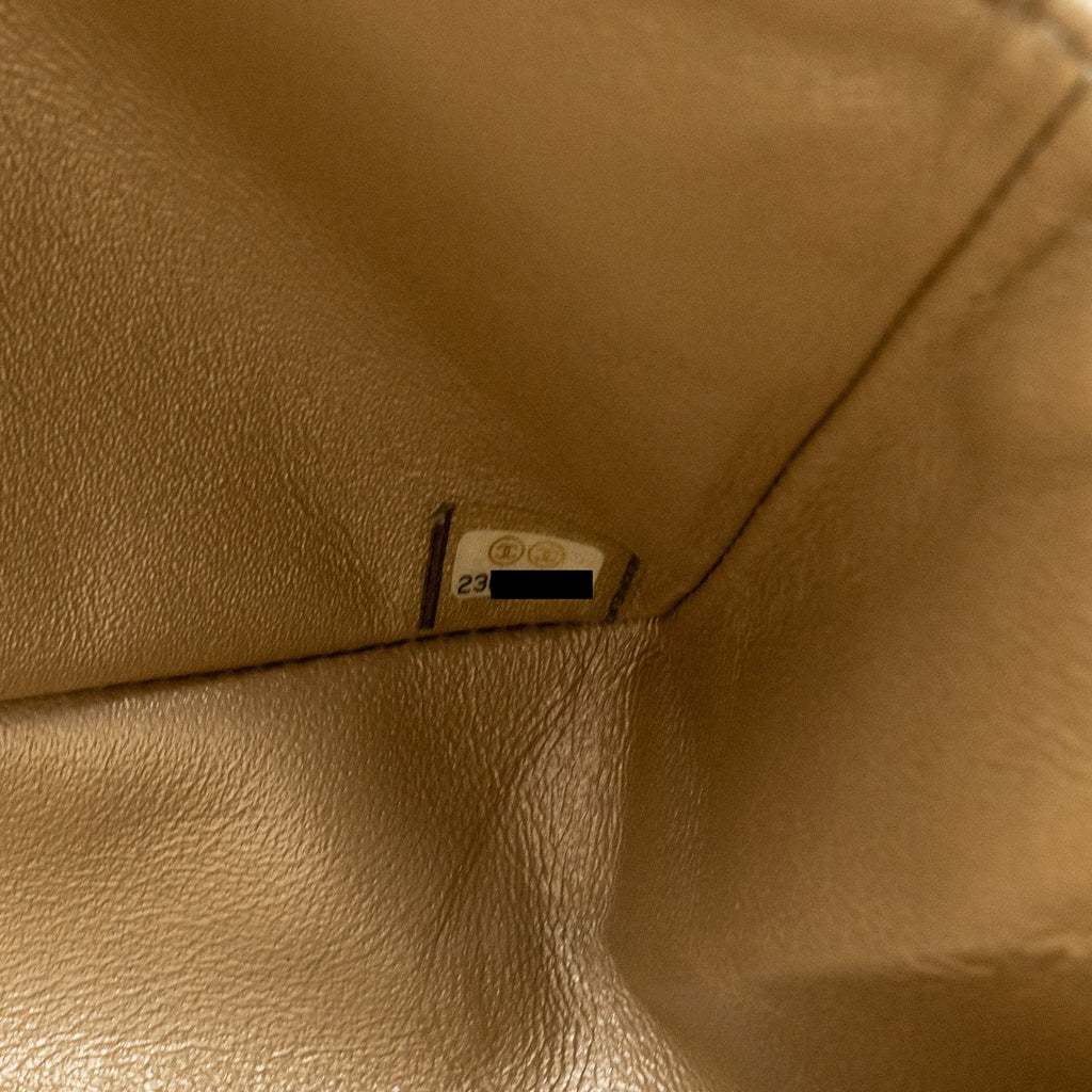 CHANEL SMALL 2.55 REISSUE CHEVRON FLAP BAG CALFSKIN GOLD GHW