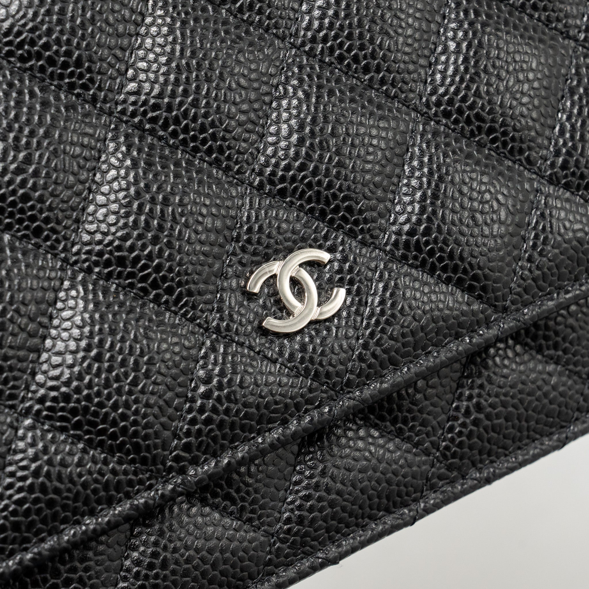 CHANEL CLASSIC WALLET ON CHAIN CAVIAR BLACK SHW (MICROCHIP)