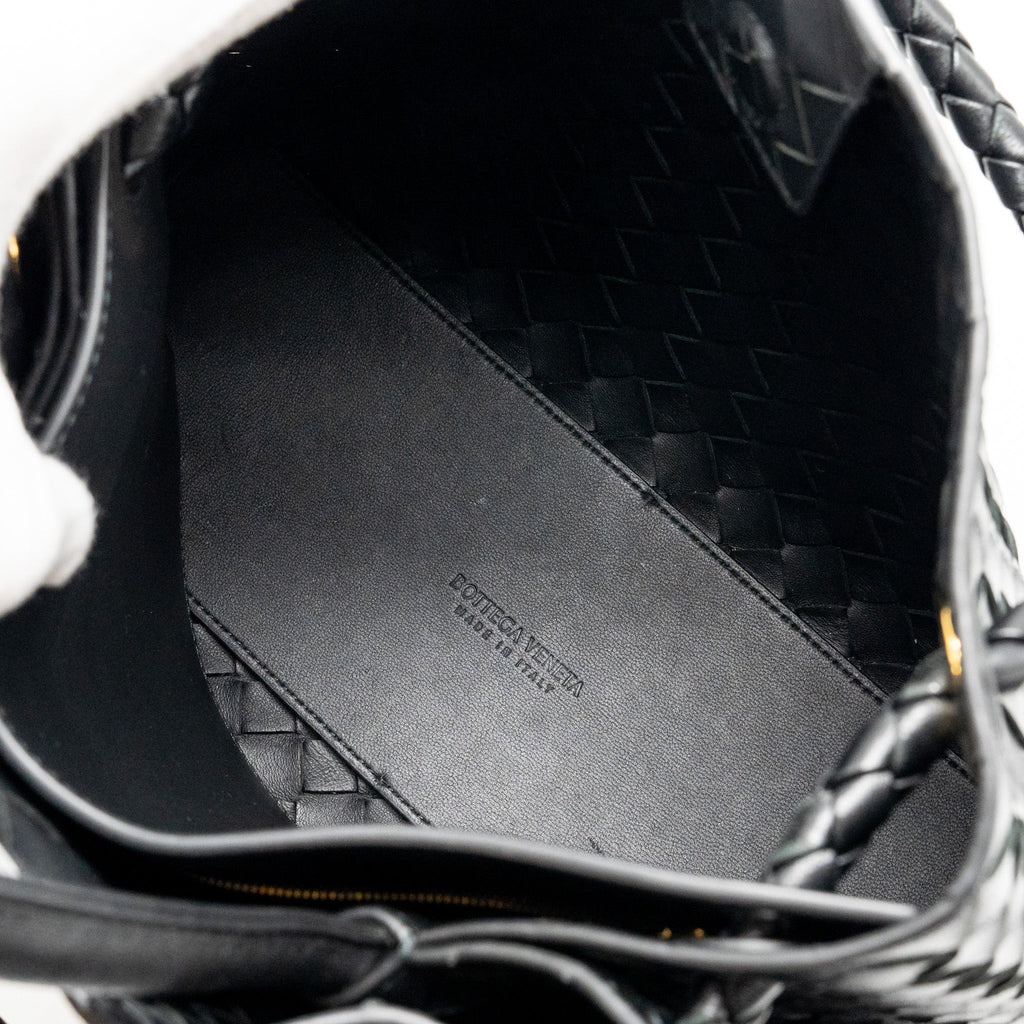 BOTTEGA VENETA MEDIUM ANDIAMO LAMBSKIN BLACK GHW