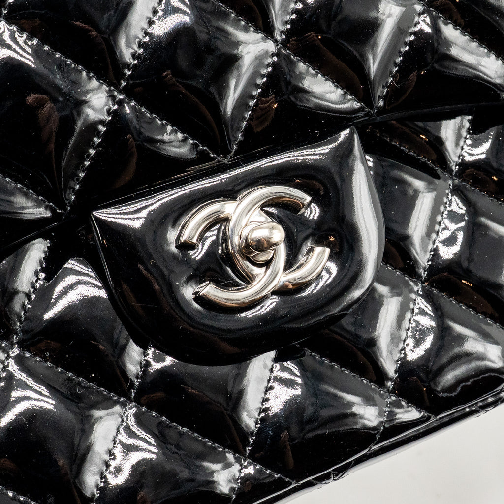 CHANEL JUMBO CLASSIC DOUBLE FLAP BAG PATENT BLACK SHW