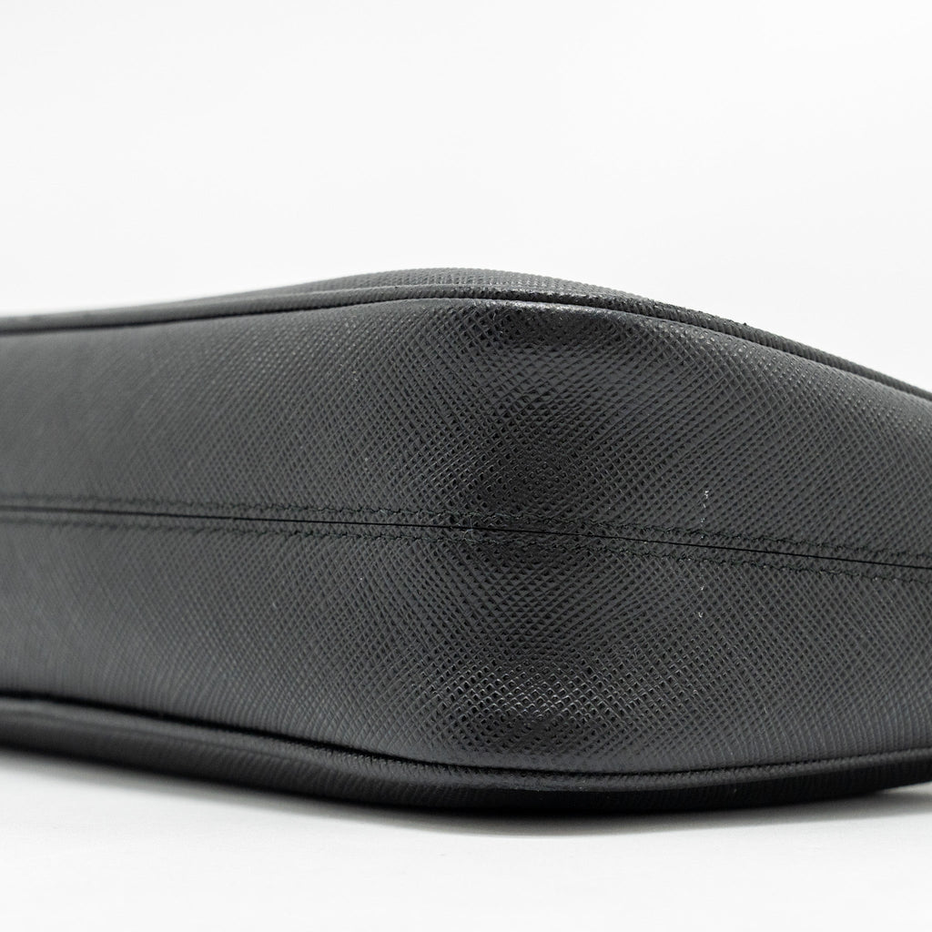 PRADA RE-EDITION 2005 SAFFIANO LEATHER BLACK GHW
