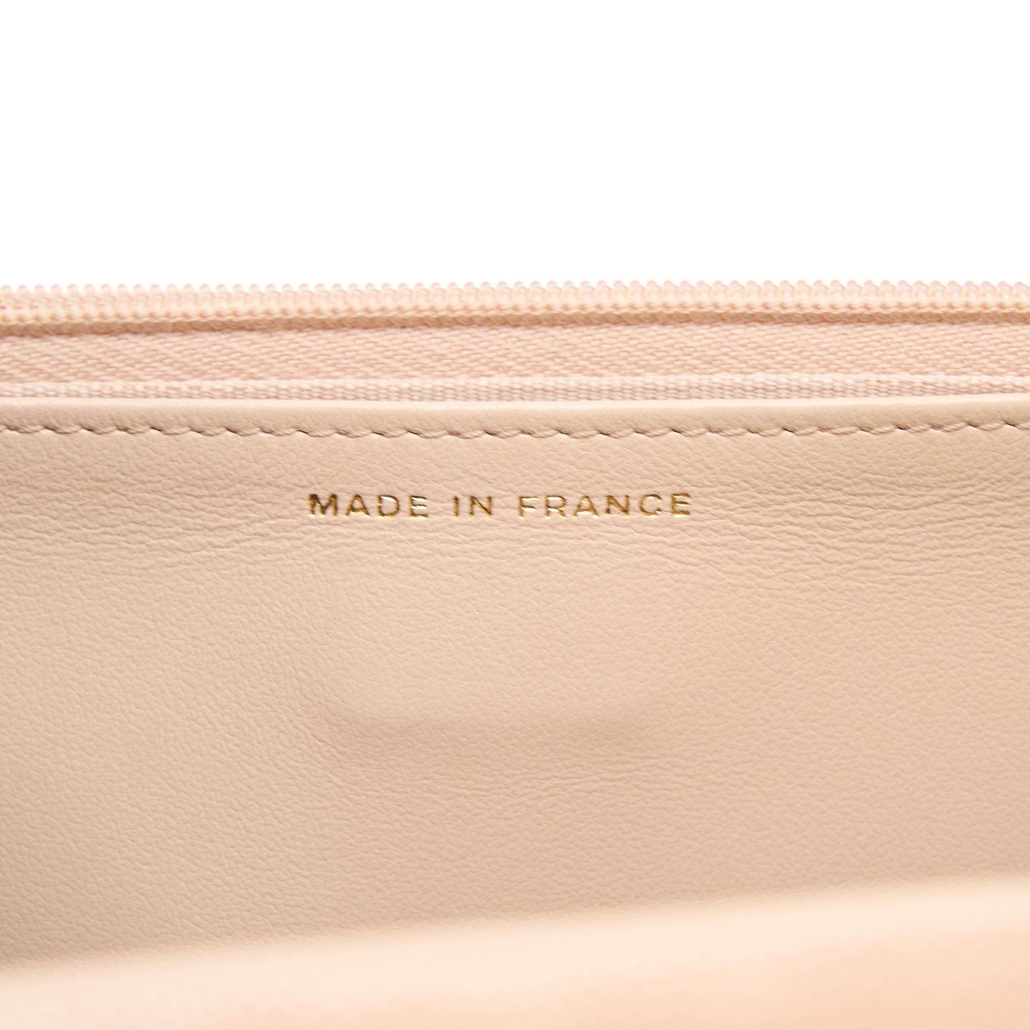 CHANEL CLASSIC WALLET ON CHAIN CAVIAR LIGHT PINK LGHW (MICROCHIP)