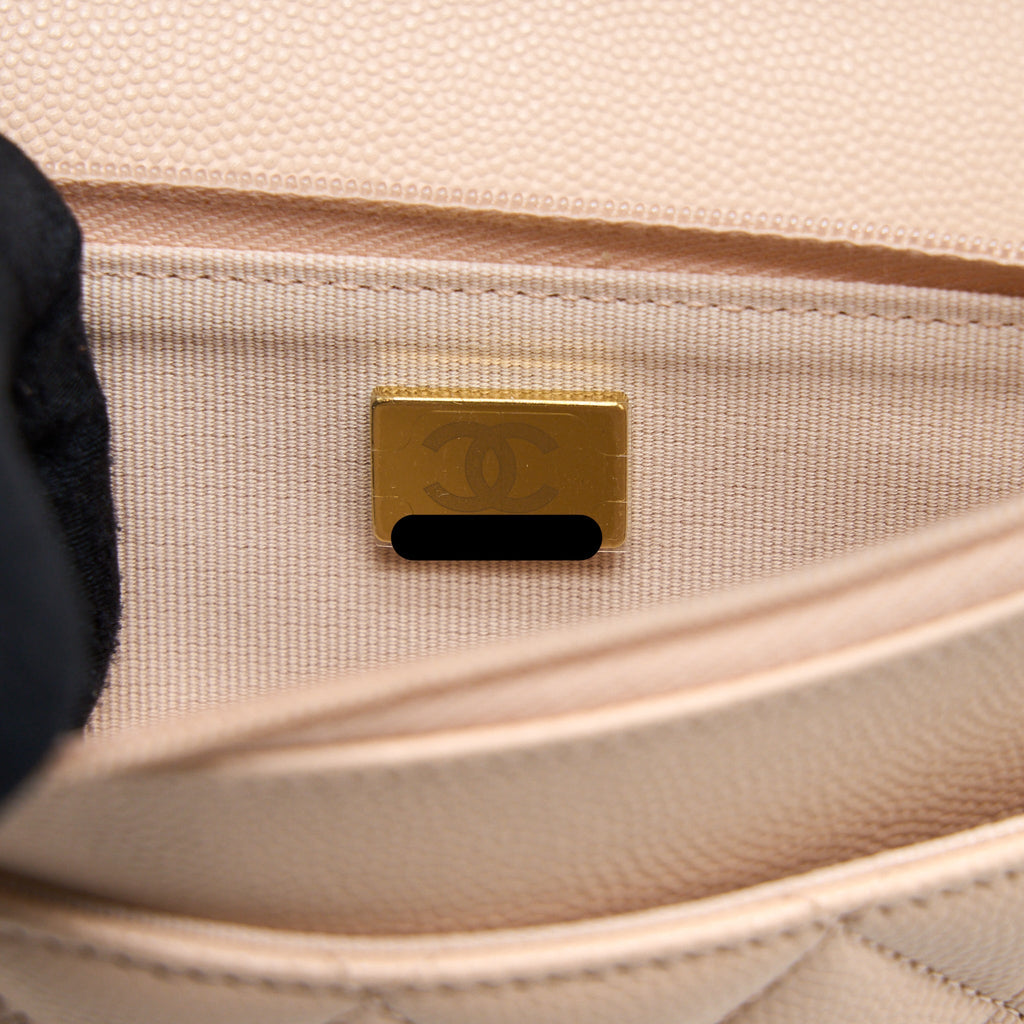 CHANEL CLASSIC WALLET ON CHAIN CAVIAR LIGHT PINK LGHW (MICROCHIP)