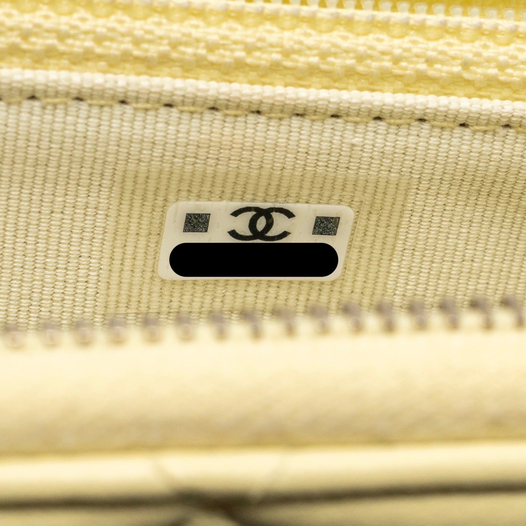 CHANEL 19 LONG WALLET LAMBSKIN YELLOW SHW (MICROCHIP)