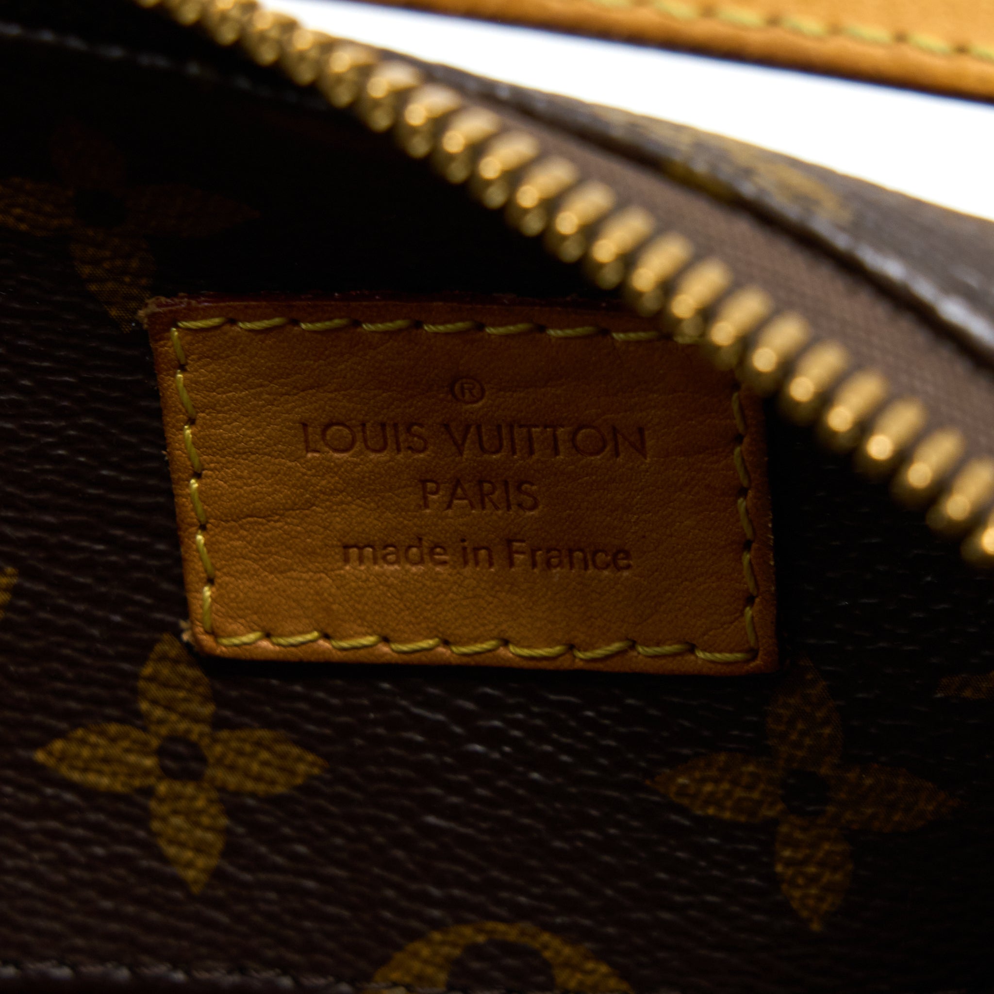 LOUIS VUITTON SULLY MM MONOGRAM CANVAS GHW
