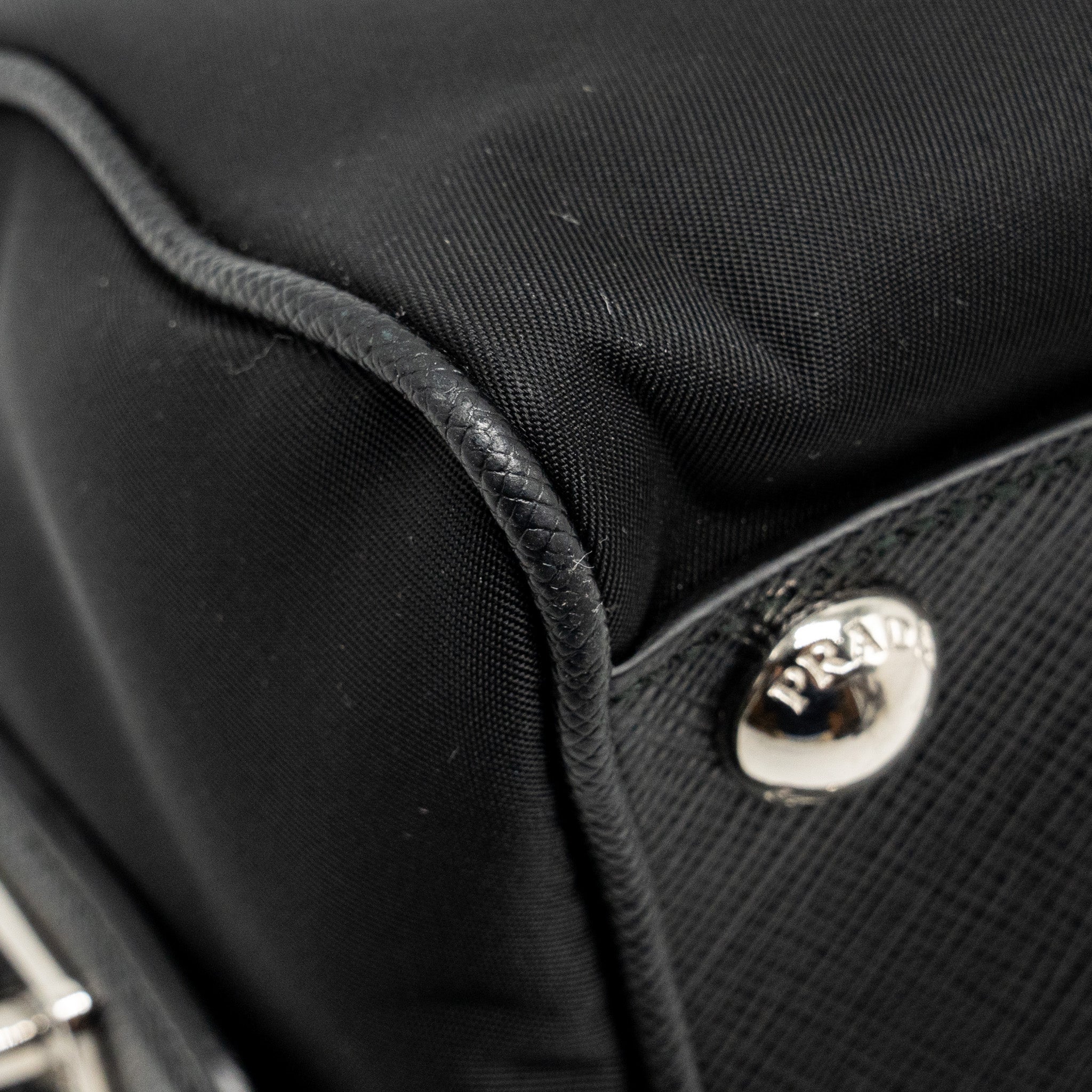 PRADA TOP HANDLE RE-EDITION 2005 NYLON BAG BLACK SHW