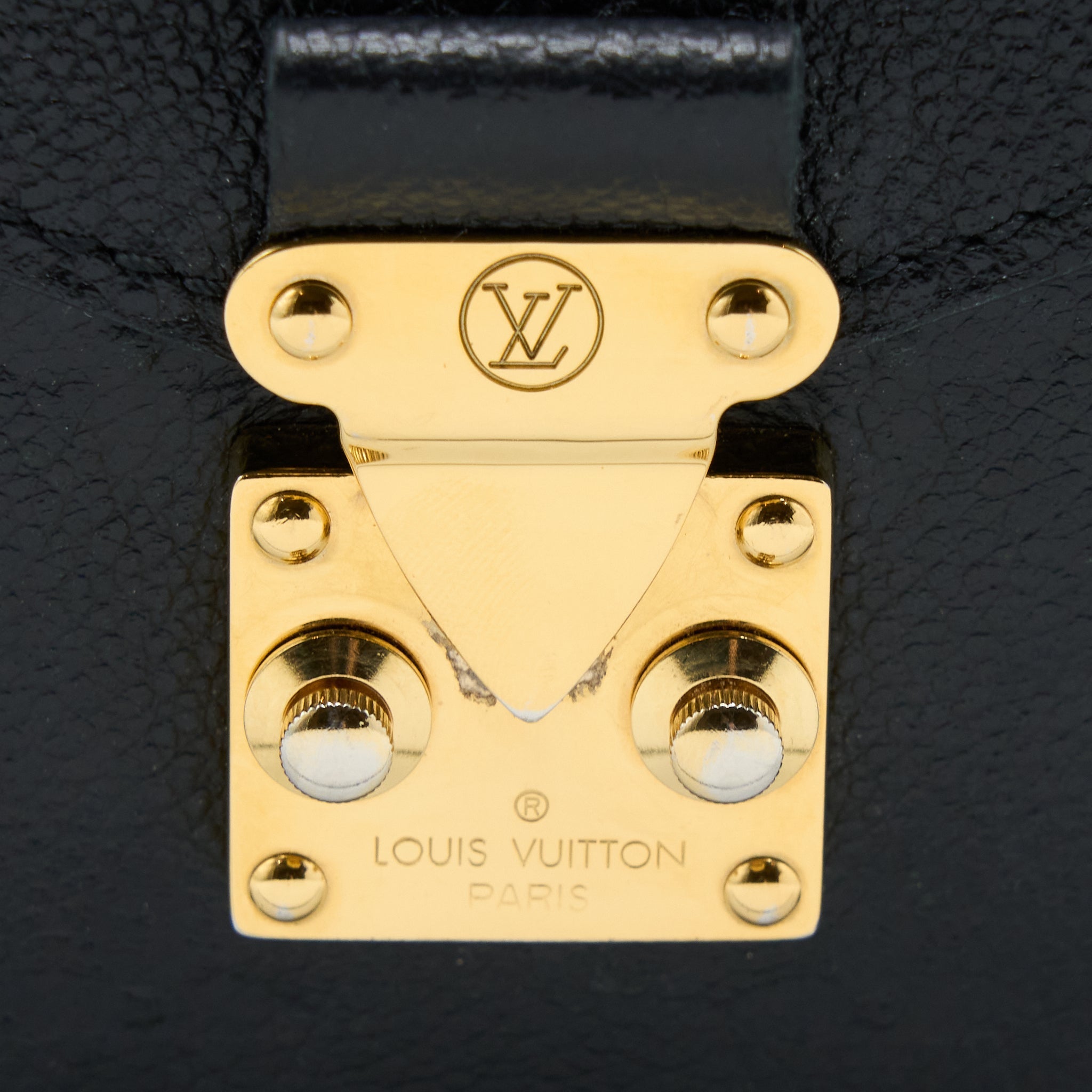 LOUIS VUITTON POCHETTE MÉTIS MONOGRAM EMPREINTE BLACK GHW
