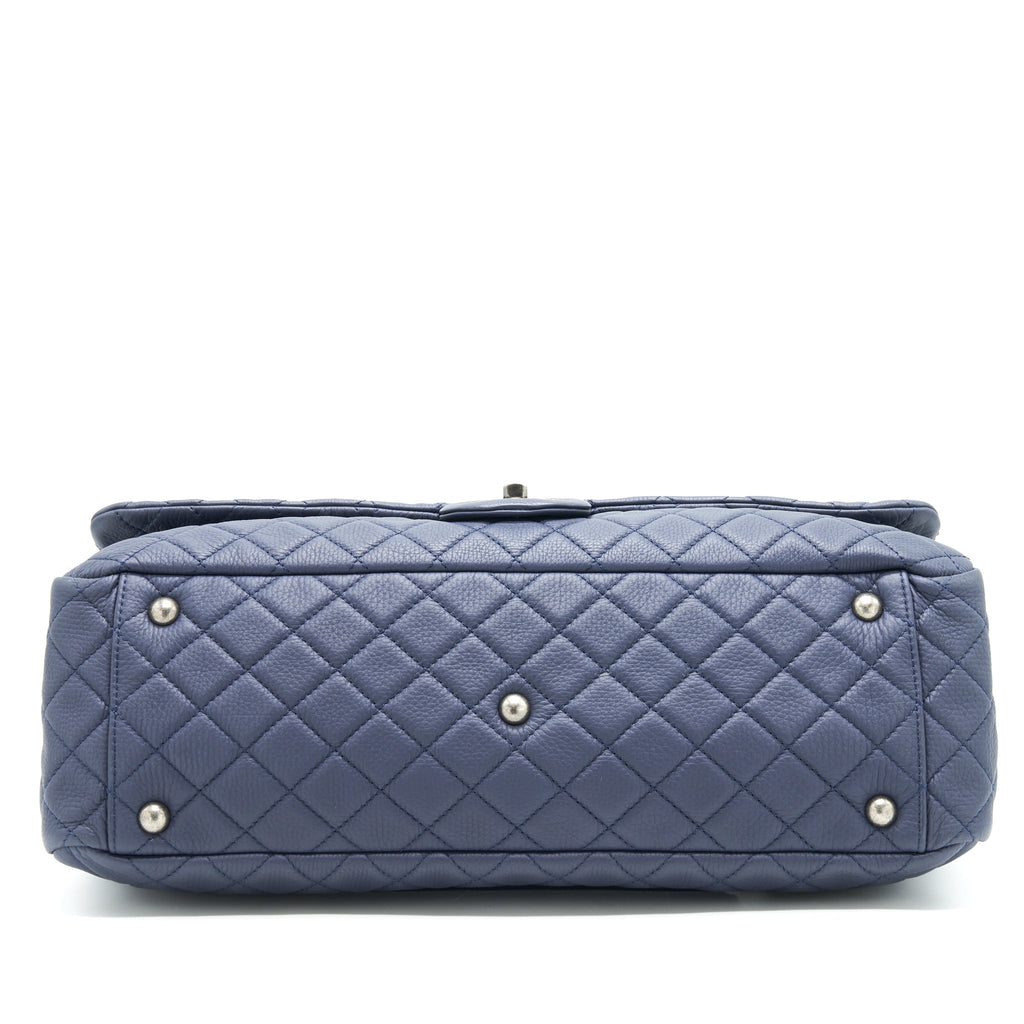CHANEL XXL AIRLINE CLASSIC FLAP BAG IN NAVY SHW