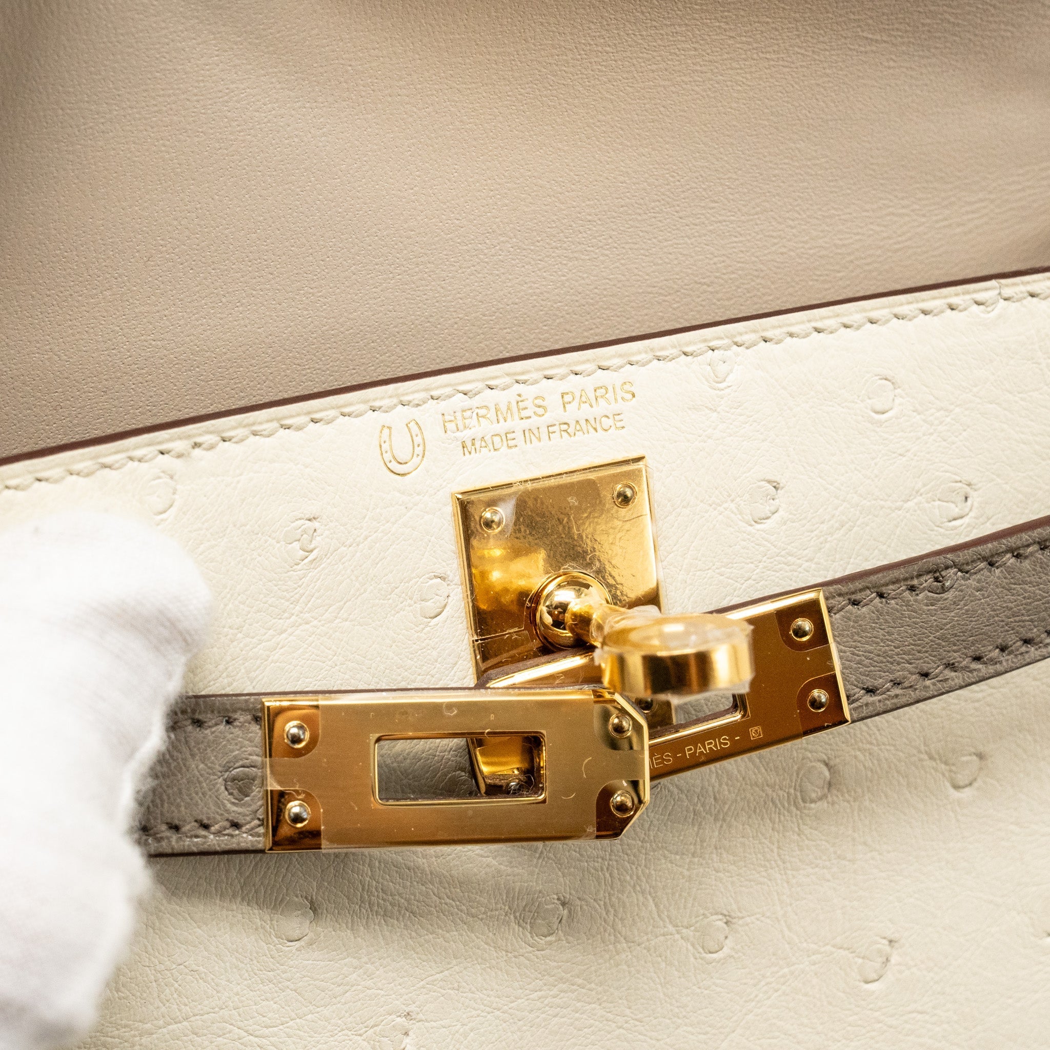 HERMES MINI KELLY II SPECIAL ORDER OSTRICH BETON / GRIS TOURTERELLE GHW